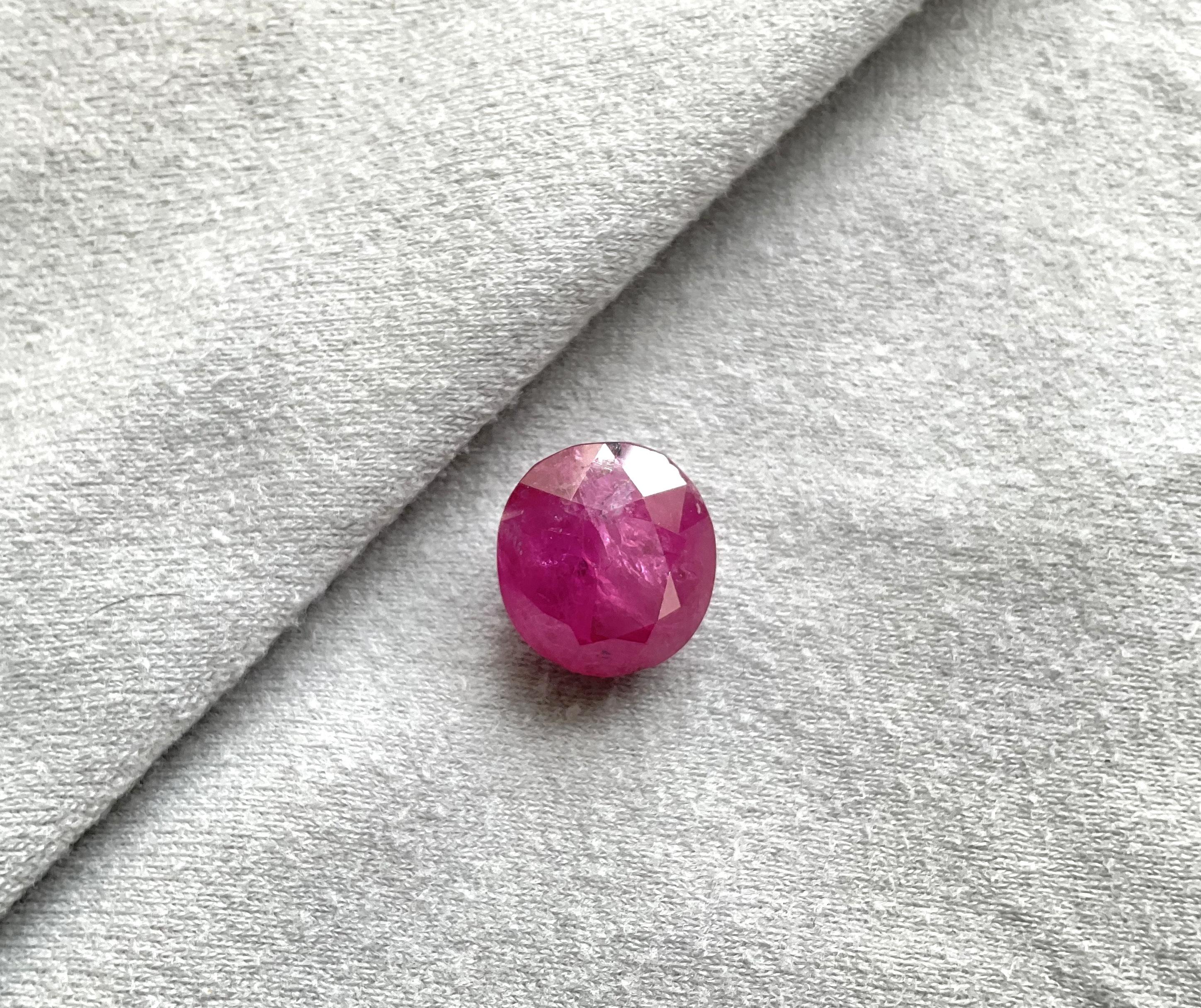 Taille ovale Certified 22.51 carats No Heat Burmese Ruby Oval Faceted Cutstone Natural gem en vente