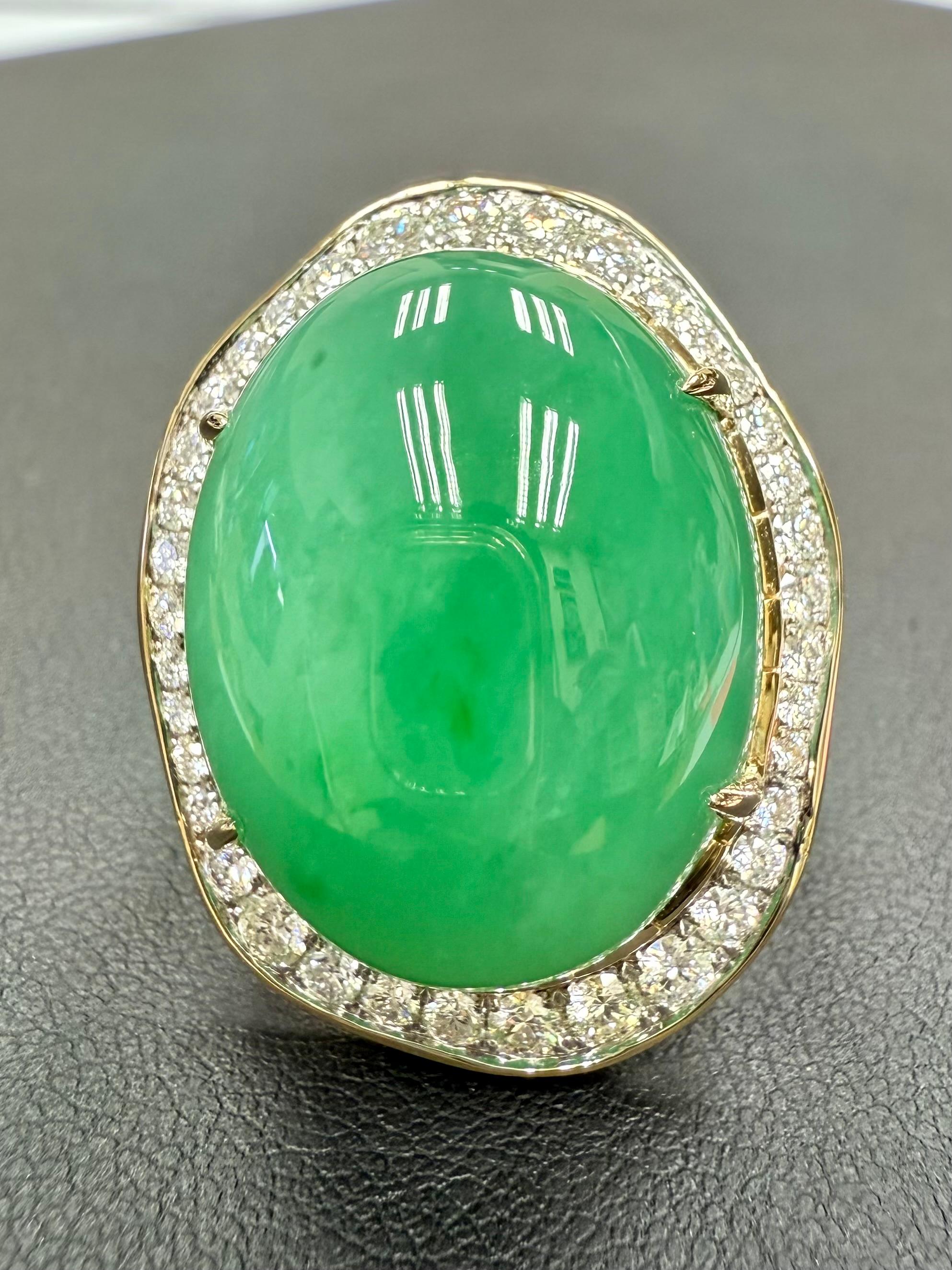 Cocktailring, zertifiziert 22,75 x 18 mm Jade & Diamant. Apfelgrün, massives Design! im Angebot 3
