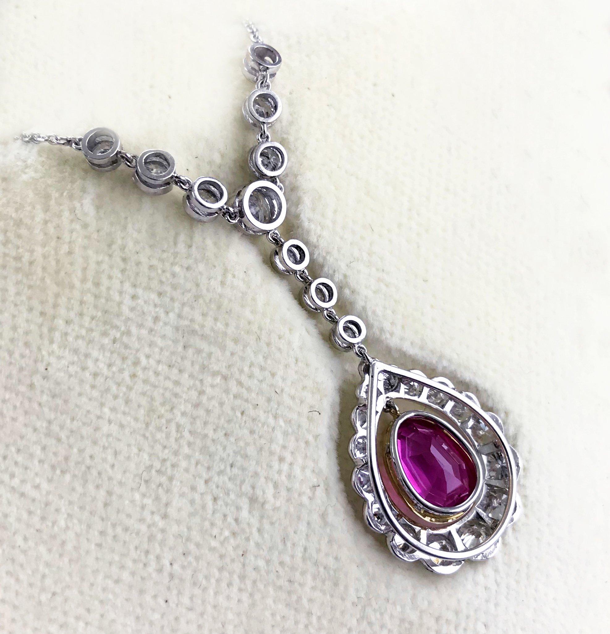 Certified 2.27Ct Natural Untreated Burma Pink Sapphire Diamond Art Deco Pendant In Excellent Condition In London, GB