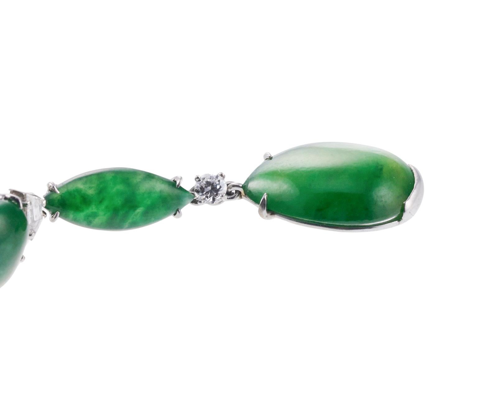 Women's Certified 22.80 Carat Natural Jadeite Jade Diamond Gold 1970s Drop Earrings For Sale