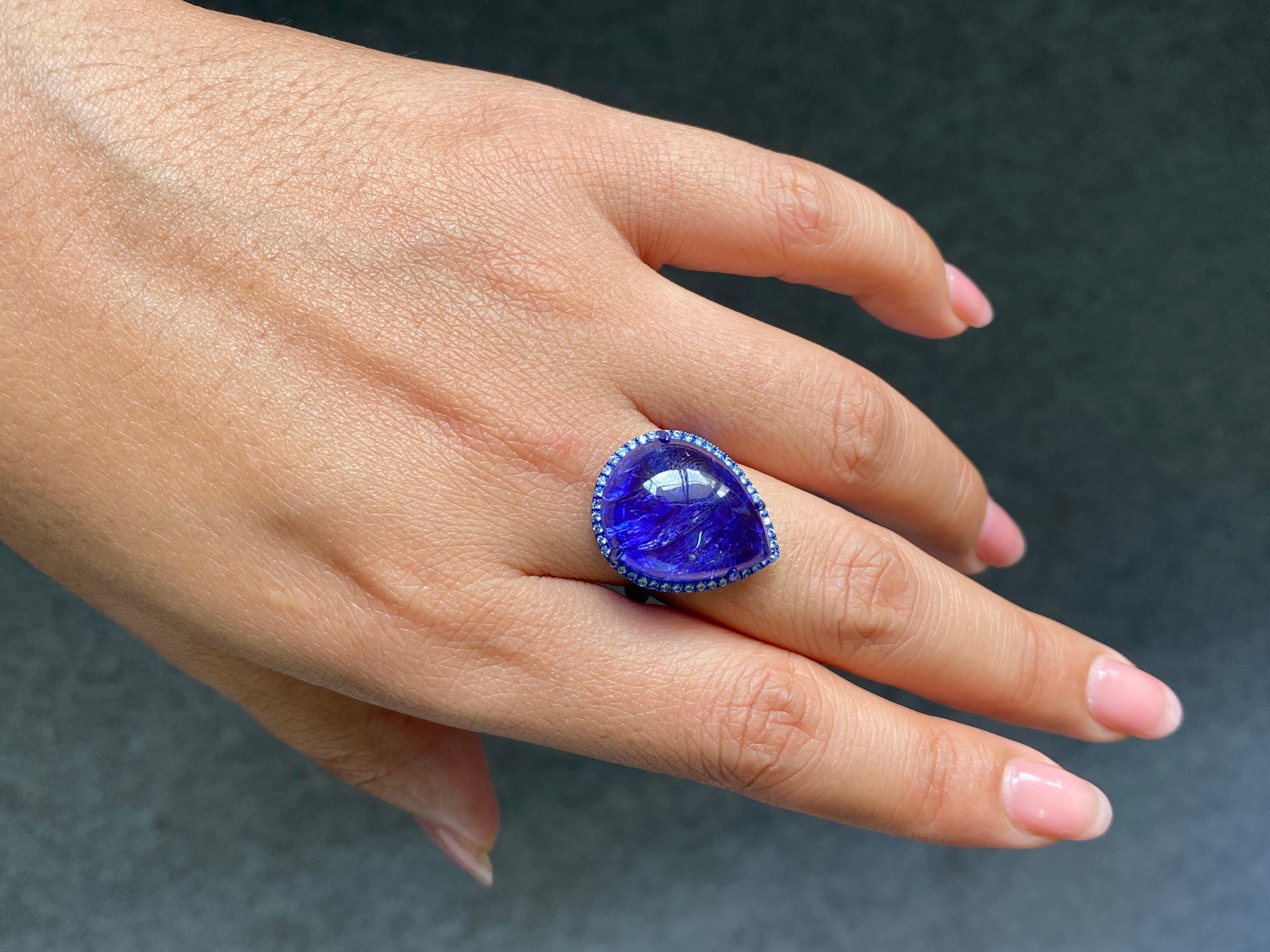 Anello cocktail con tanzanite e diamanti da 23 carati certificati in oro bianco 18 carati 4