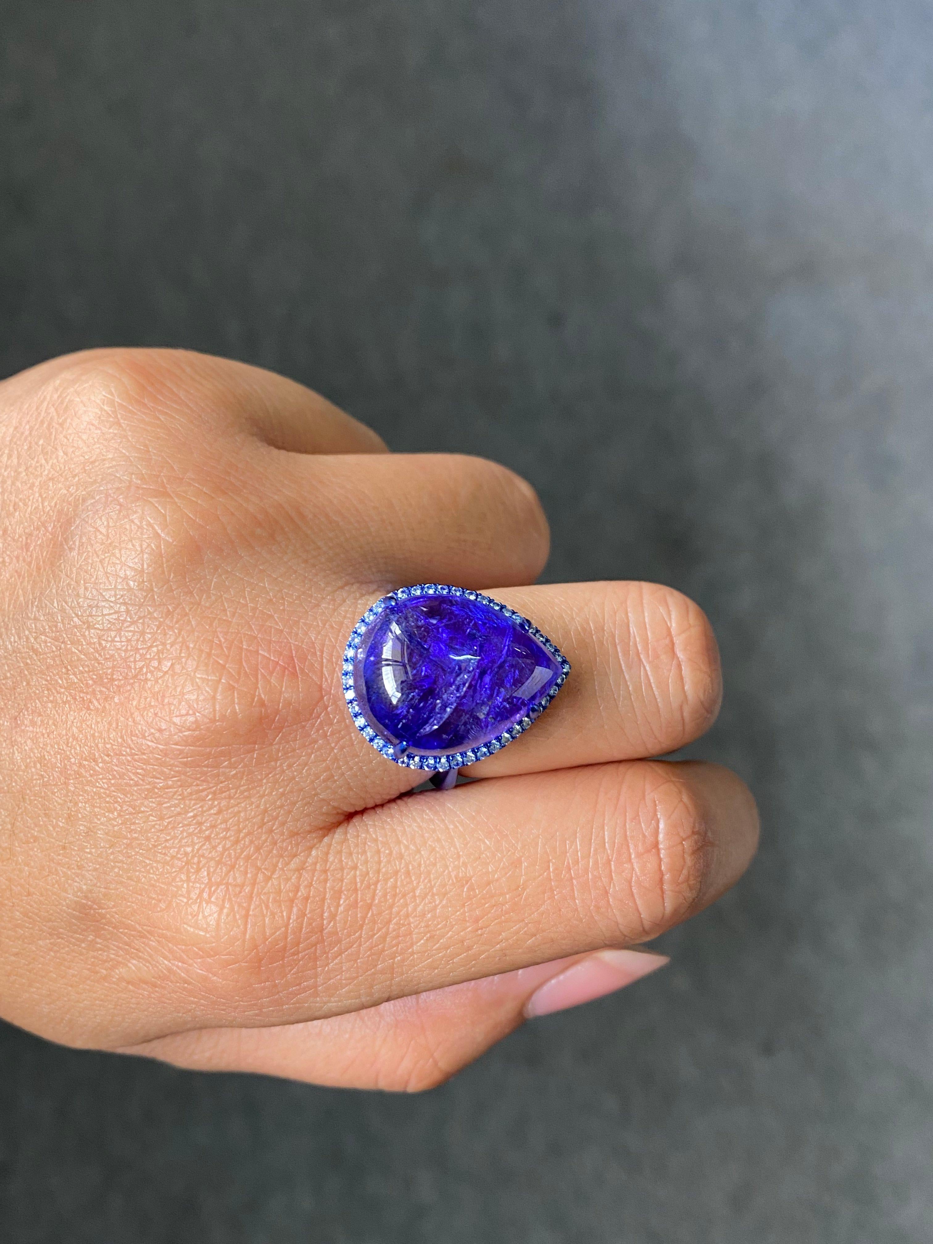 Anello cocktail con tanzanite e diamanti da 23 carati certificati in oro bianco 18 carati 5