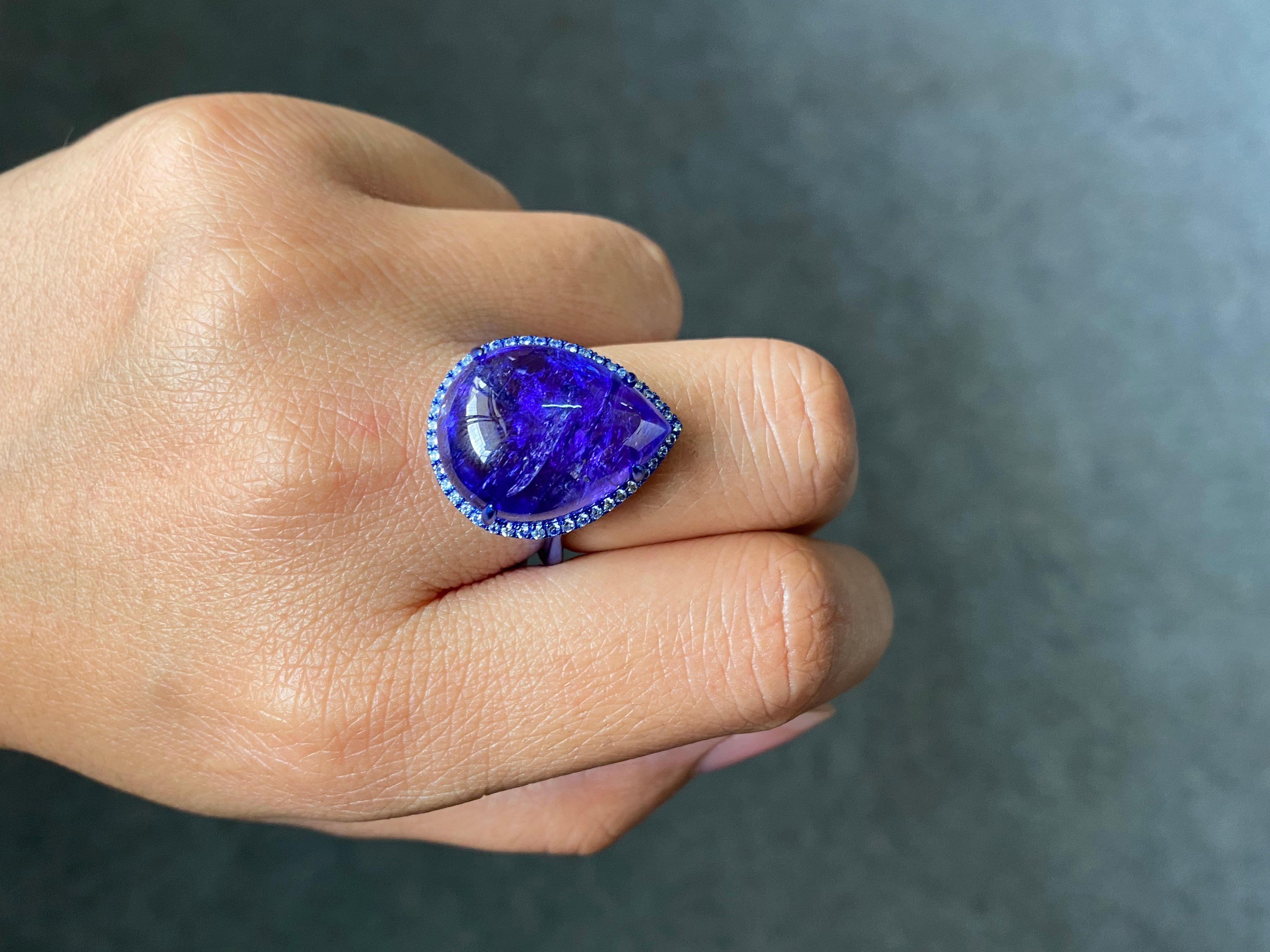Anello cocktail con tanzanite e diamanti da 23 carati certificati in oro bianco 18 carati 7