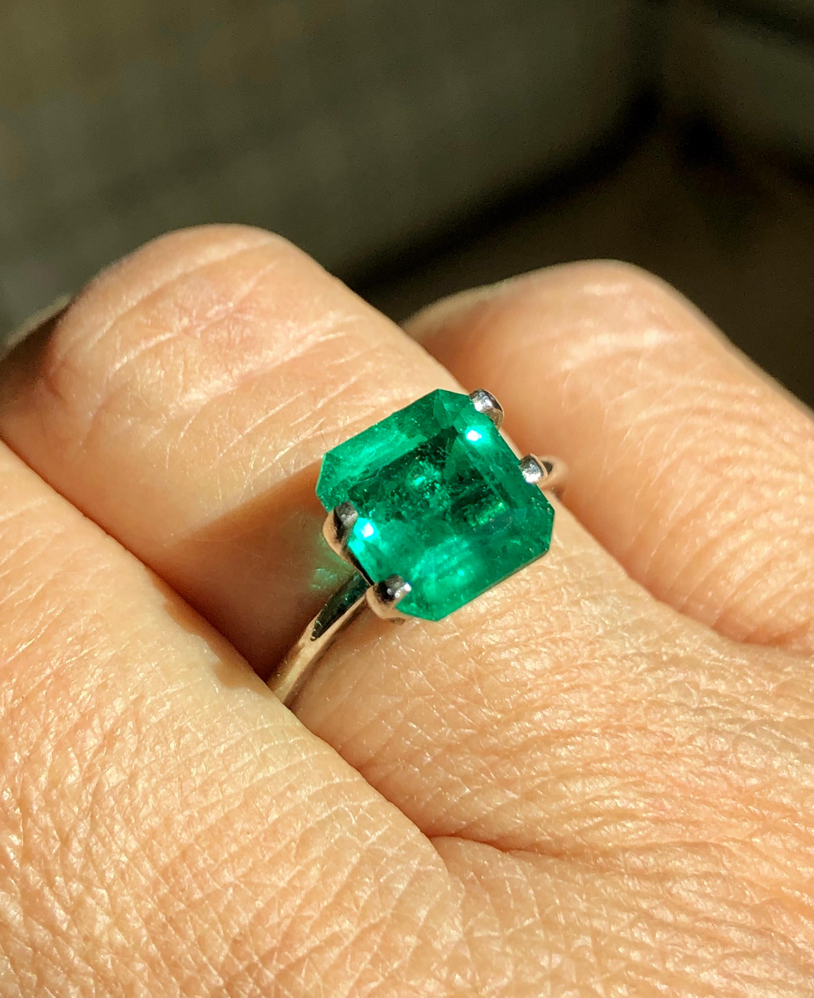 Certified 2.30 Carat Natural AAA Colombian Emerald Square Cut Vivid Green
Colombian Emerald 2.30 Carats
Measurements: 8.42 x 8.14 x 4.98 mm
Clean Clarity
Full transparency 
Classic Colombian Vivid Green color
CDTEC Certified 
Lab Report Available:  