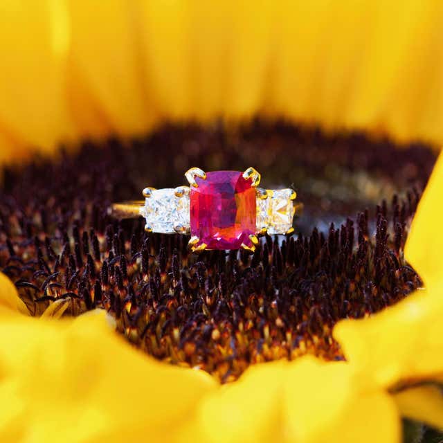 Heat Only Ruby Ruby and Diamond Ring Midcentury Certified Heat Only For Sale at 1stDibs