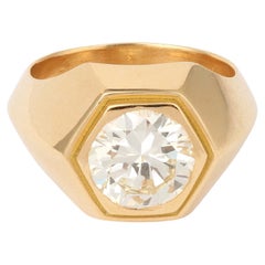 Certified 2.35 Carat Diamond 18 Carat Yellow Gold Signet Ring