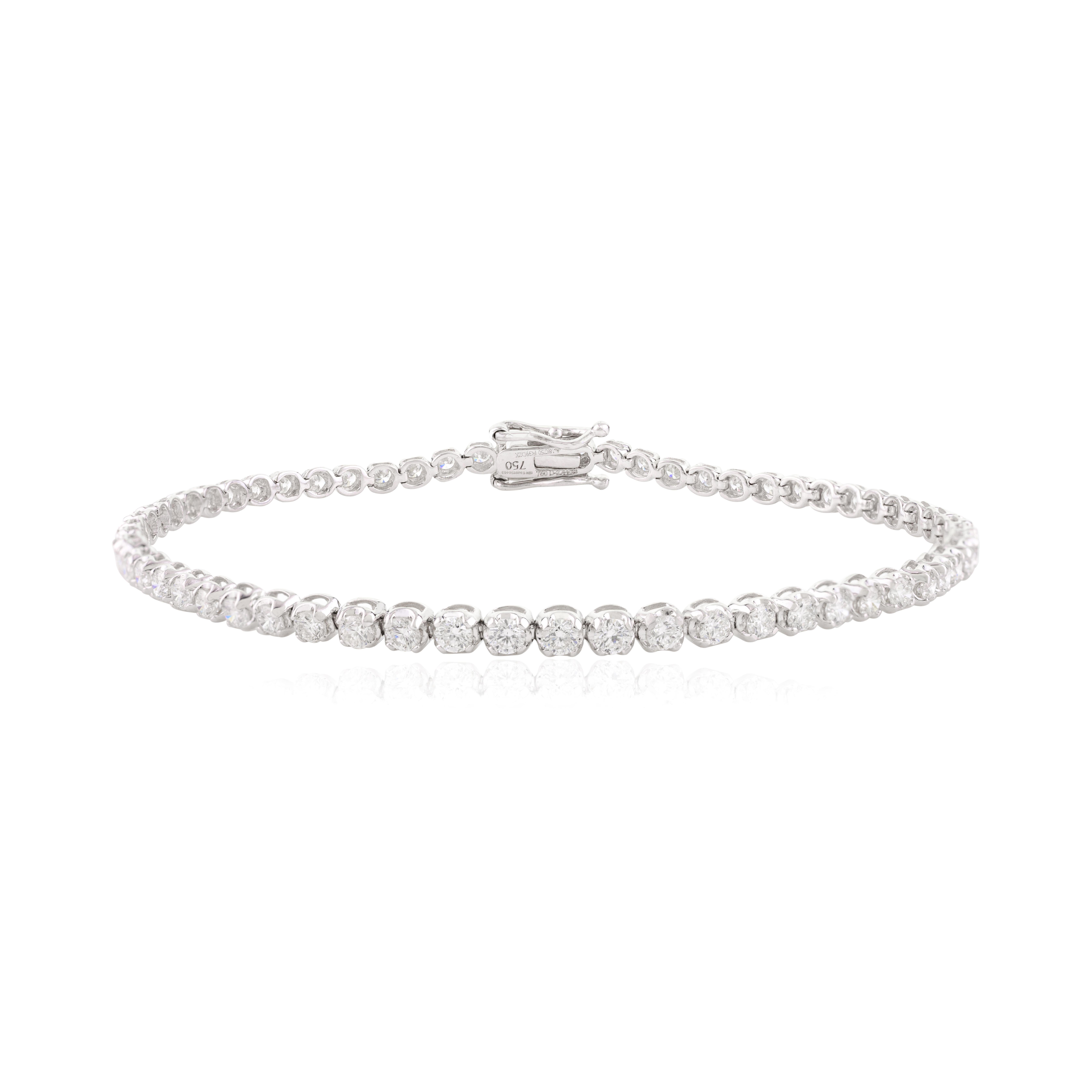 Certified 2.44 CTW Sleek Diamond Tennis Bracelet for Wedding in 18k White Gold In New Condition For Sale In New York, NY