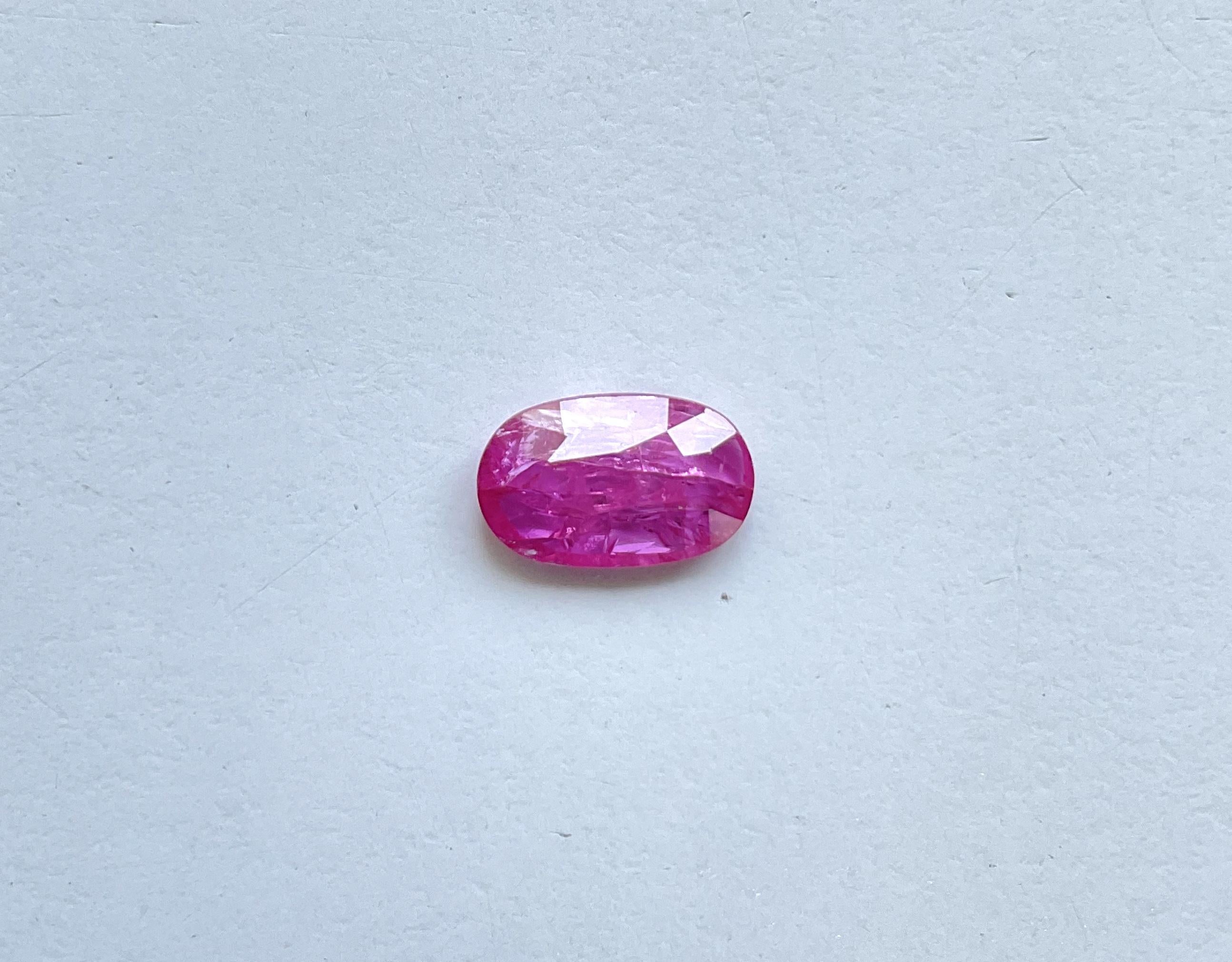 Certified 2.47 Carats Mozambique Ruby Oval Faceted Cut stone No Heat Natural Gem For Sale 3