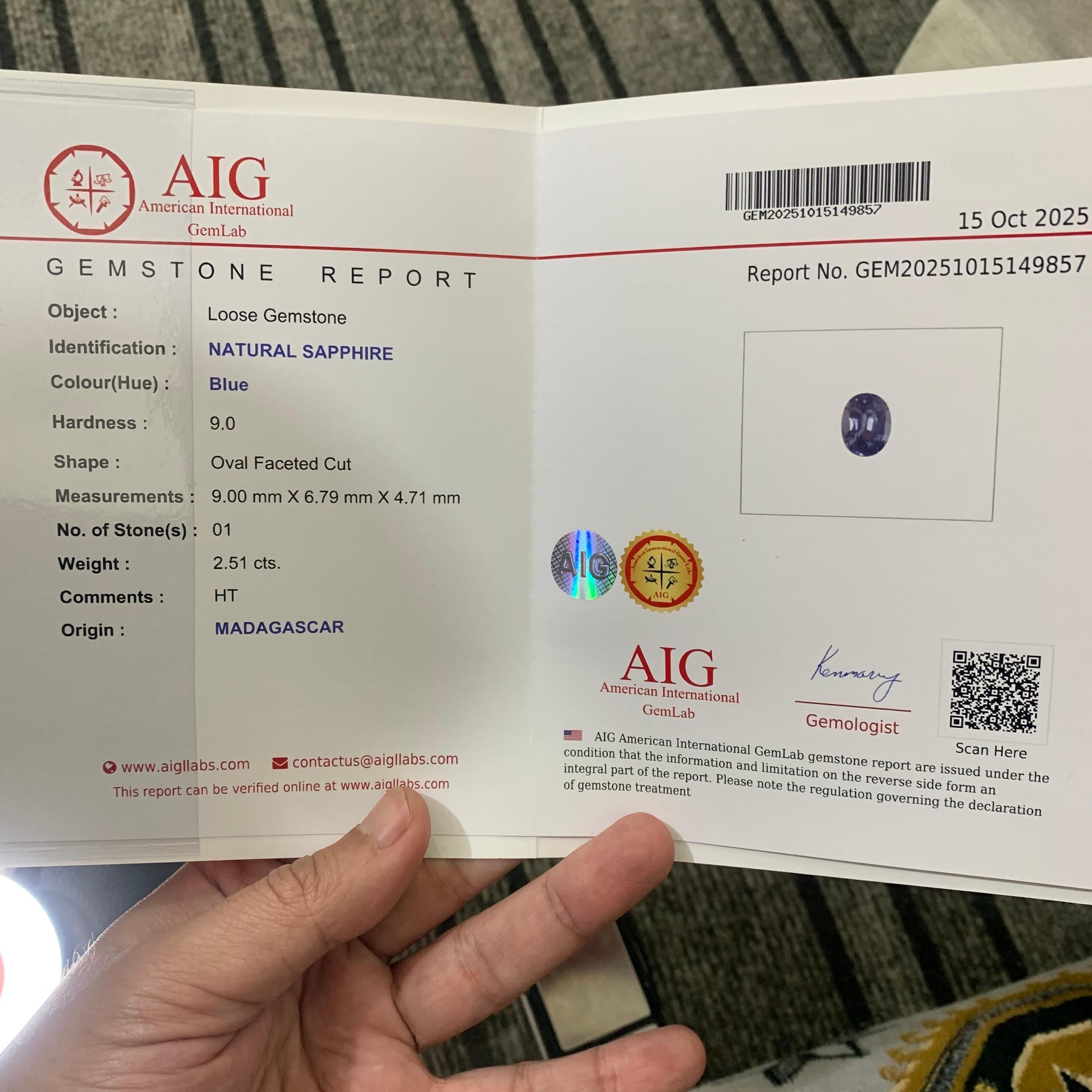 Zertifizierte 2,51 Karat natürlichen losen blauen Saphir Oval Form Edelstein aus Madagaskar im Angebot 7