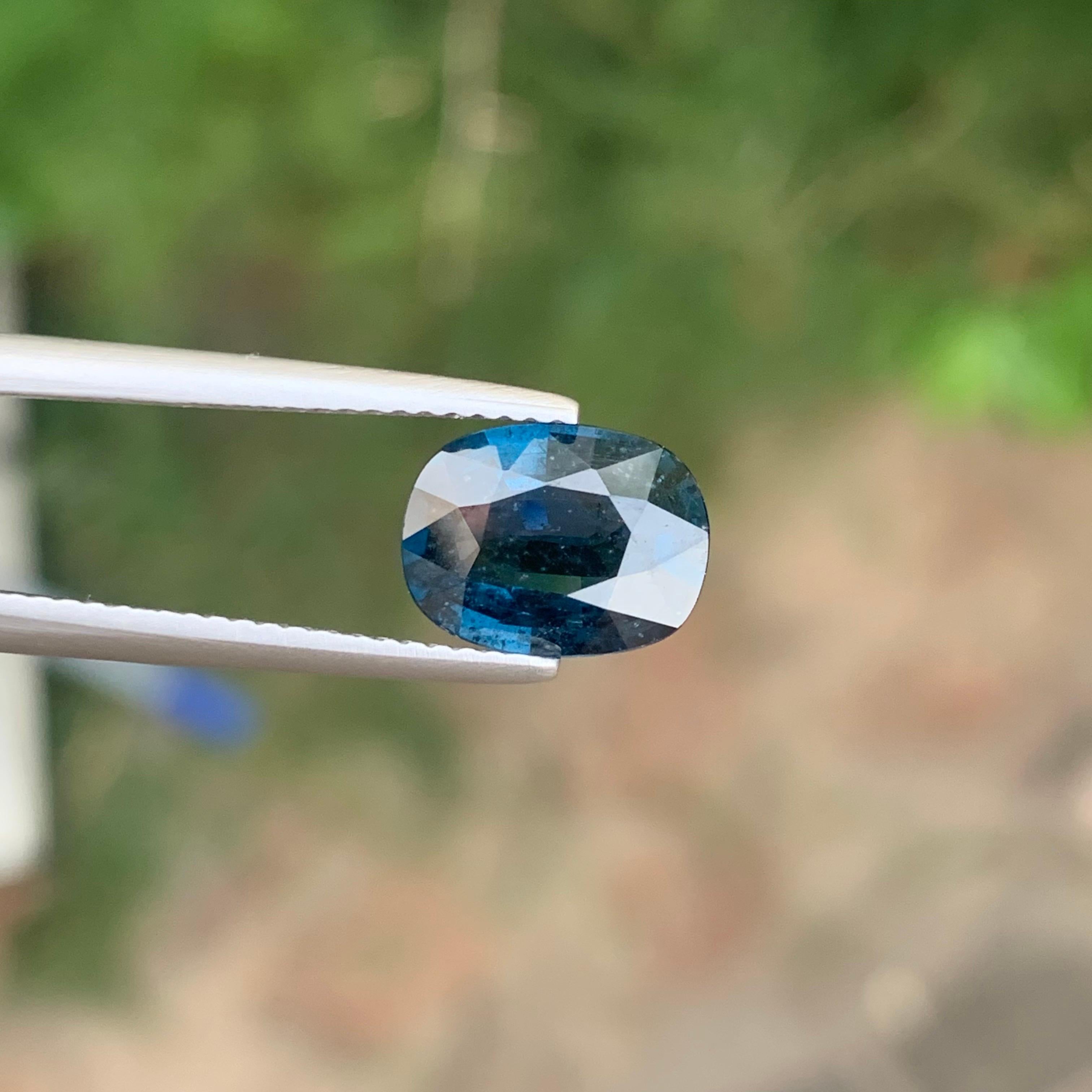 Cushion Cut Certified 2.52 Carat Natural Vietnamese Blue Spinel Loose Gemstone For Sale
