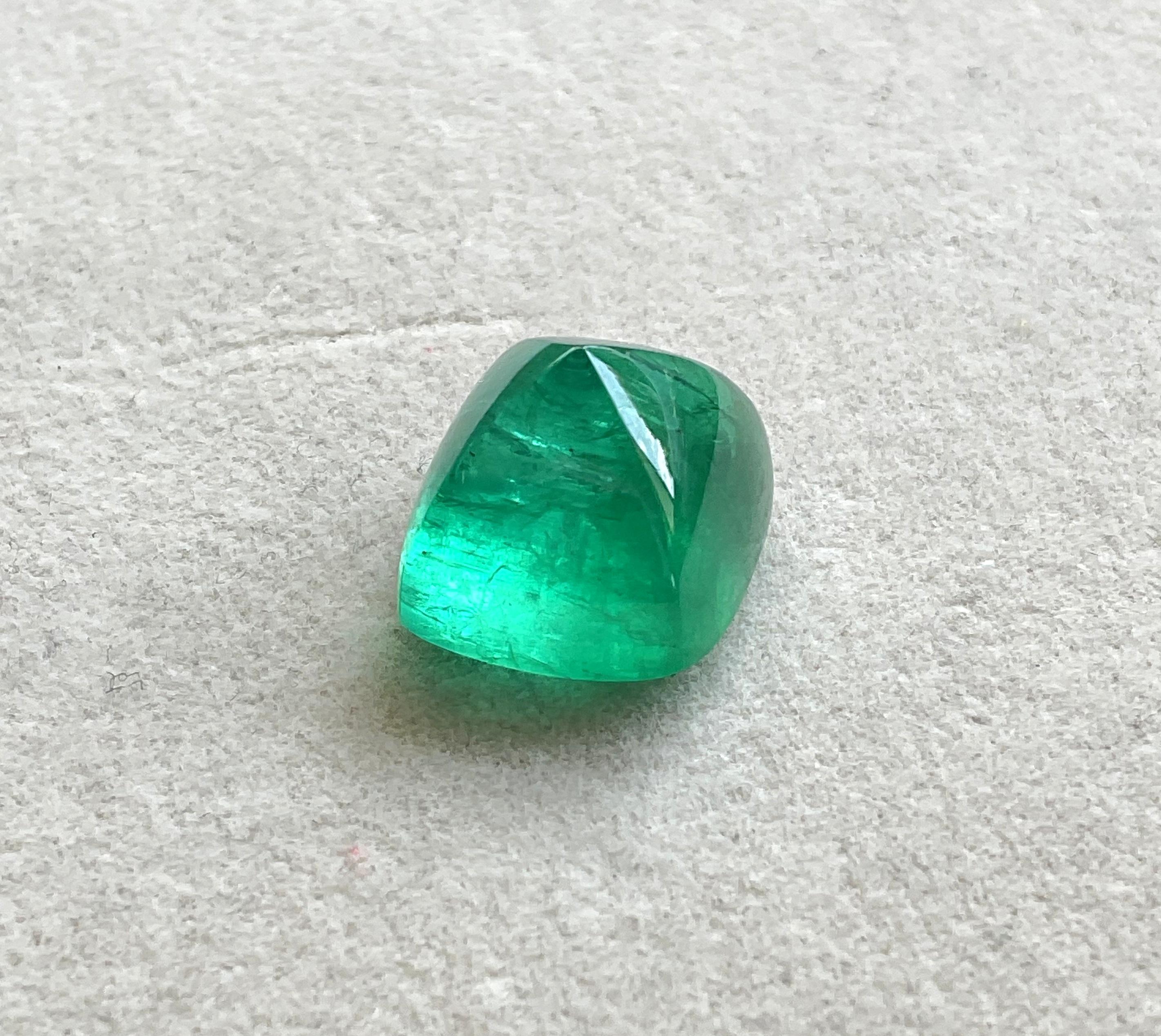 Certified 25.38 Cts Zambian Emerald Sugarloaf Cabochon Top Quality Natural Gem For Sale 2