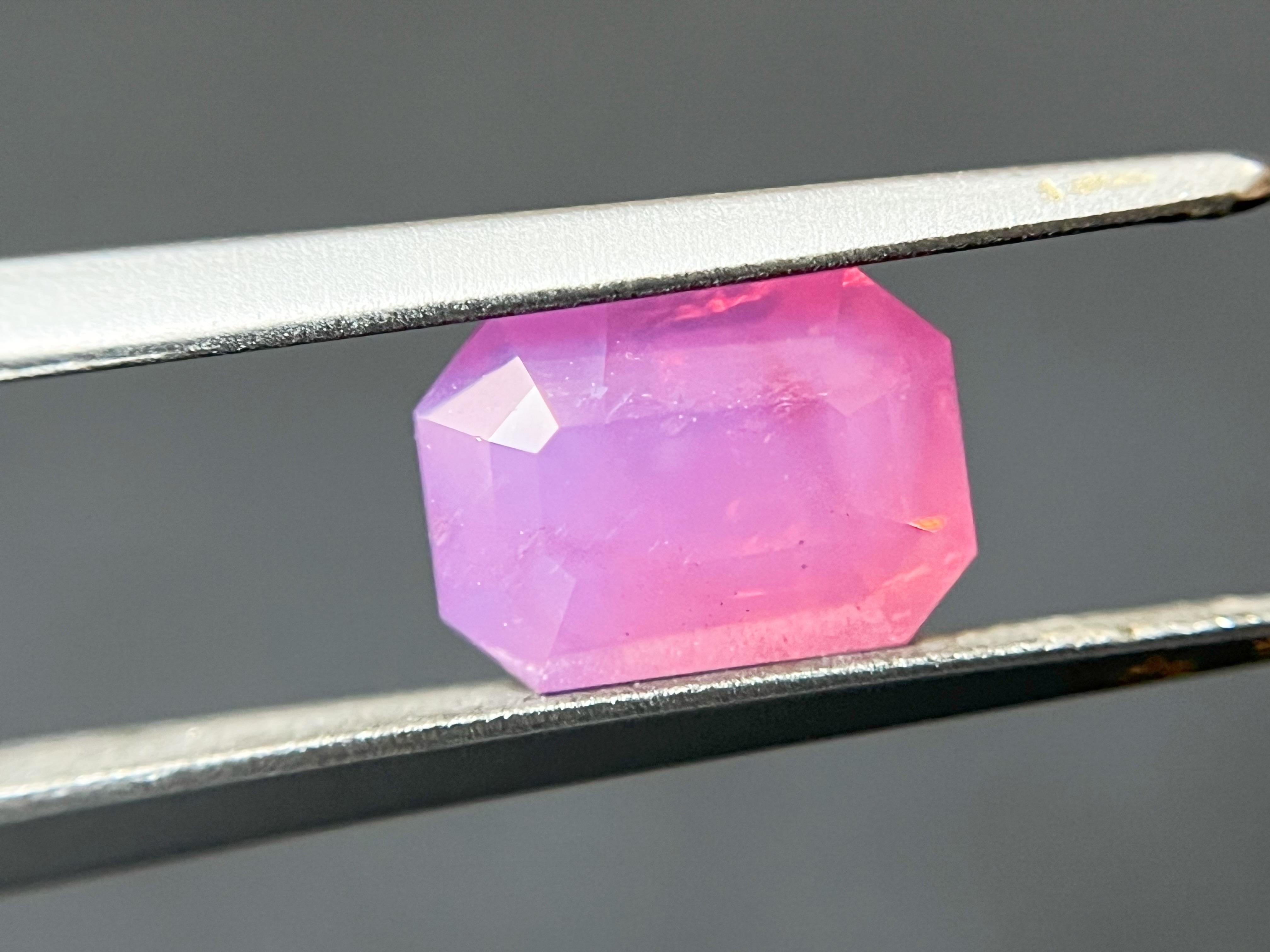 Certified 2.55 Carat Natural Velvety Neon Pink Octagon Mahenge For Sale 1