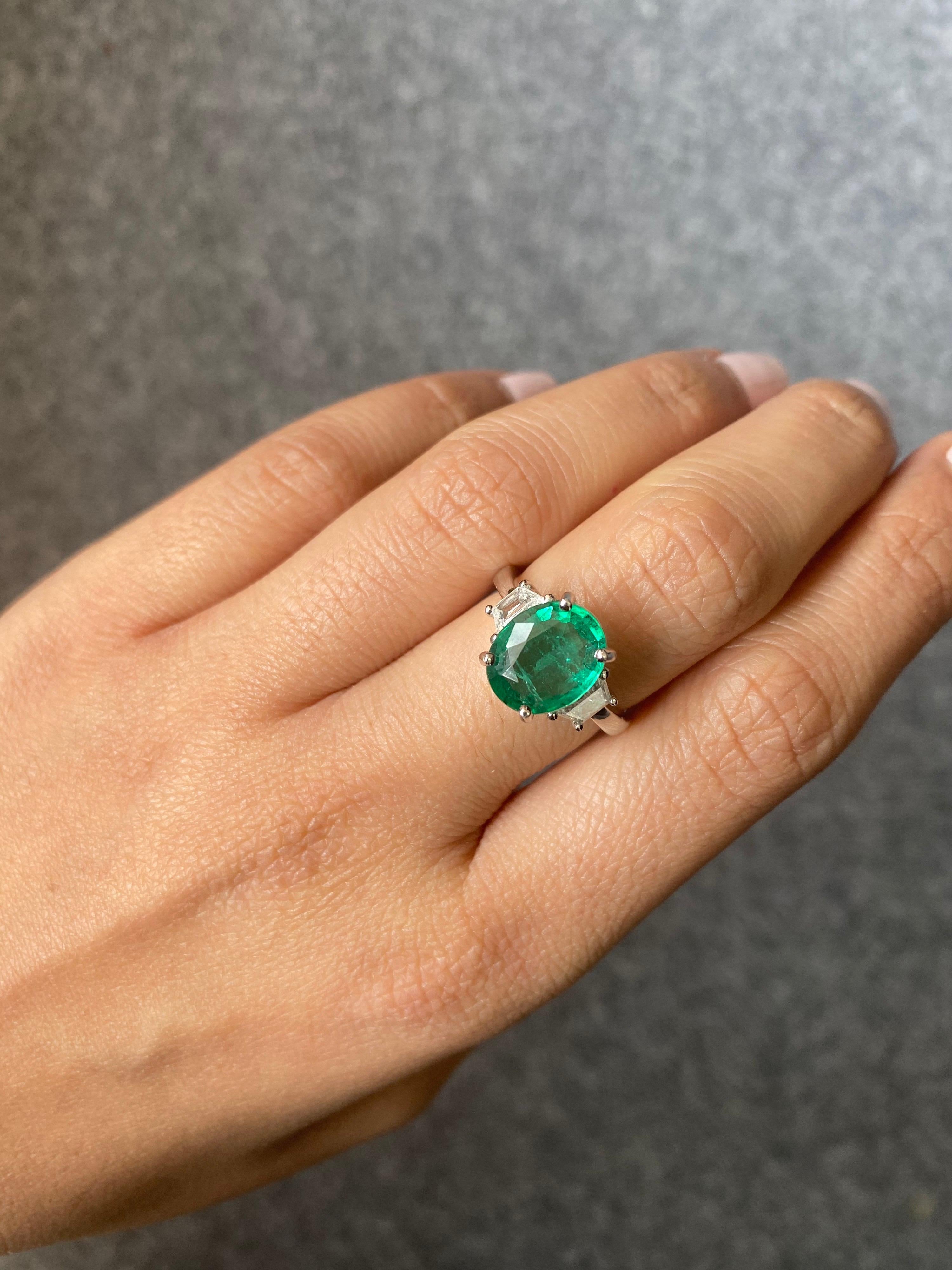 Oval Cut Certified 2.56 Carat Oval Shape Emerald and Diamond Three-Stone Engagement Ring