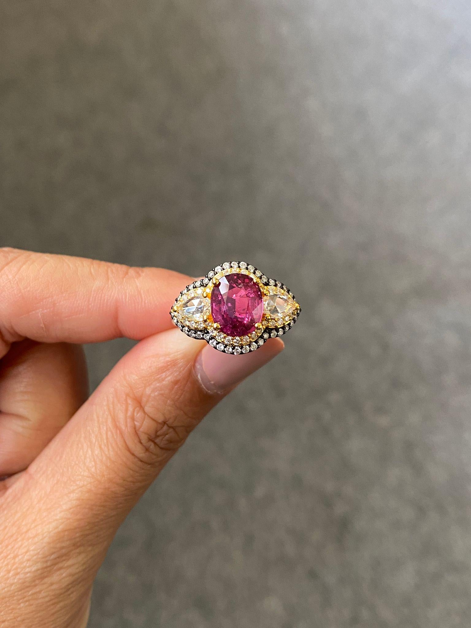 Certified 2.59 Carat Ruby and Diamond Three Stone Engagement Ring For Sale 6
