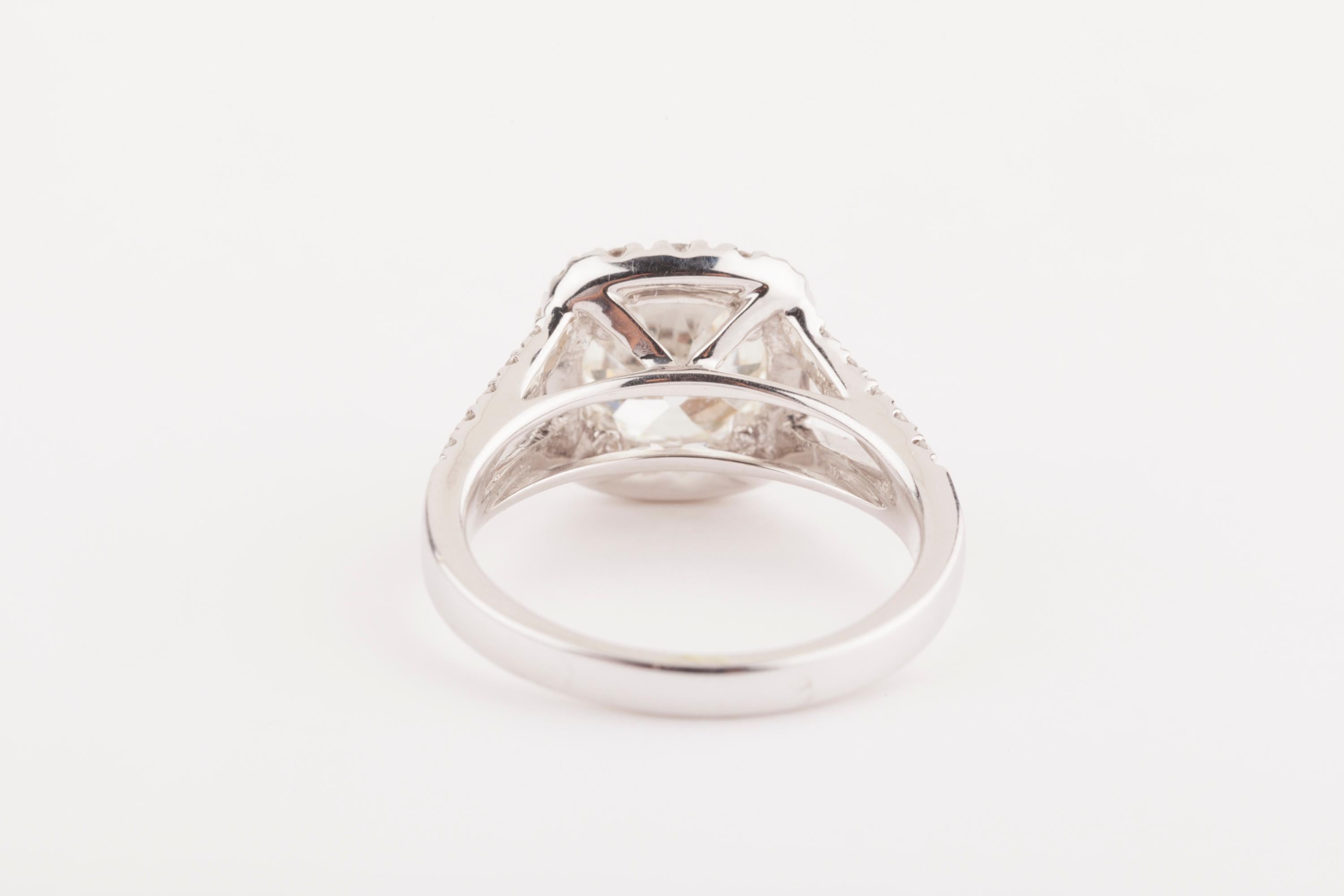 Certified 2.61 Carat Diamond Engagement Ring 6