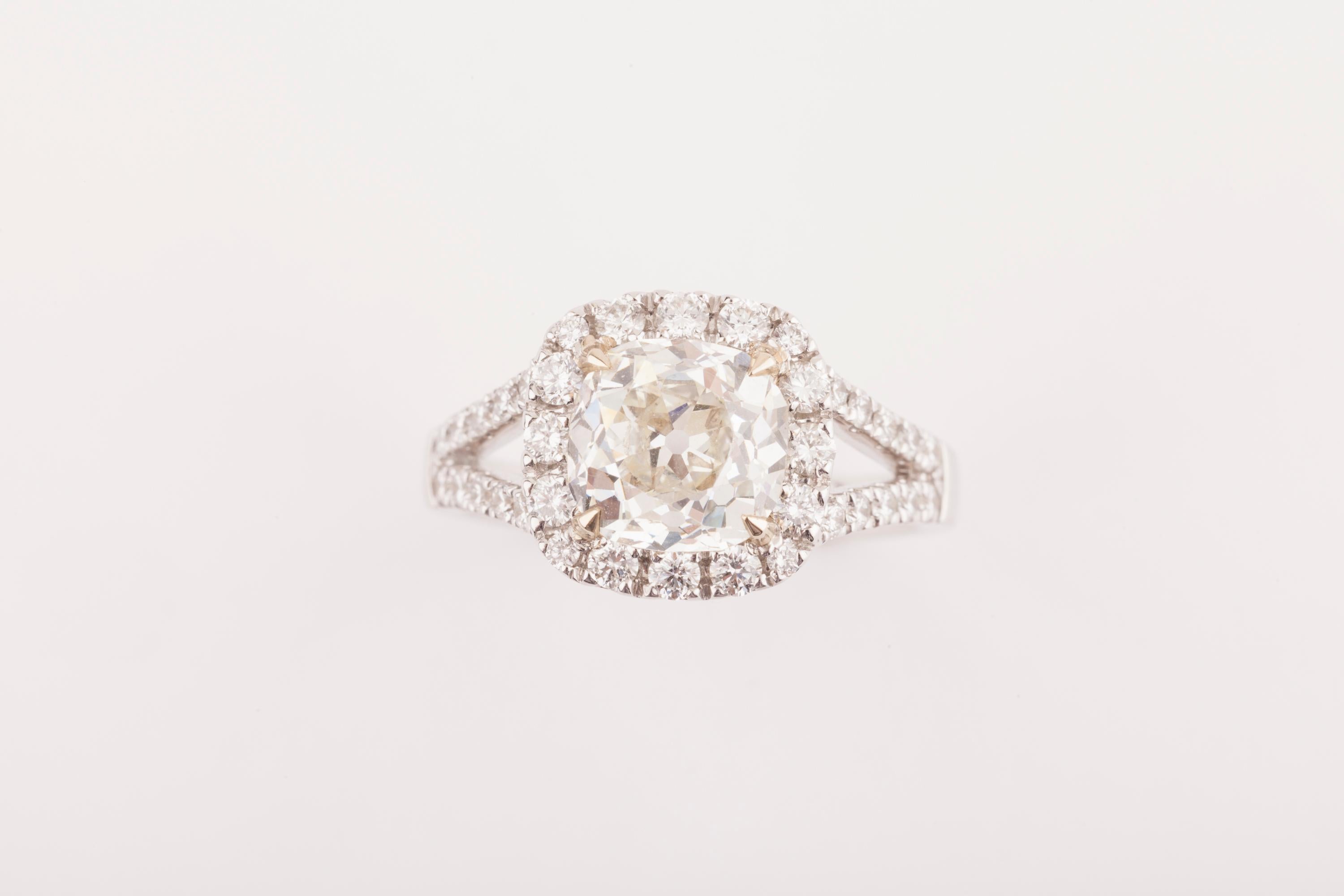 Cushion Cut Certified 2.61 Carat Diamond Engagement Ring