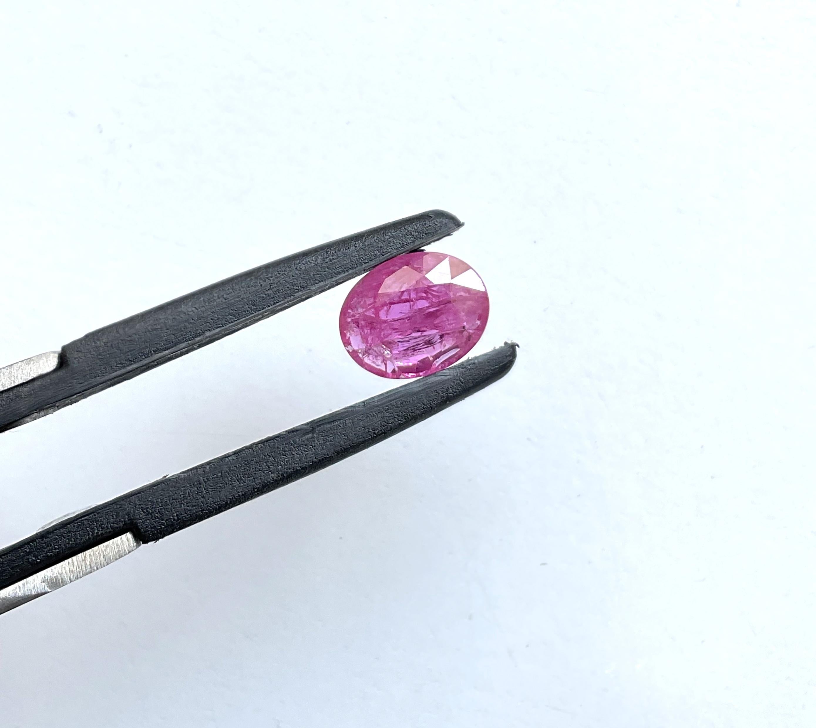 Women's or Men's Certified 2.64 Carats Mozambique Ruby Oval Faceted Cut stone No Heat Natural Gem For Sale