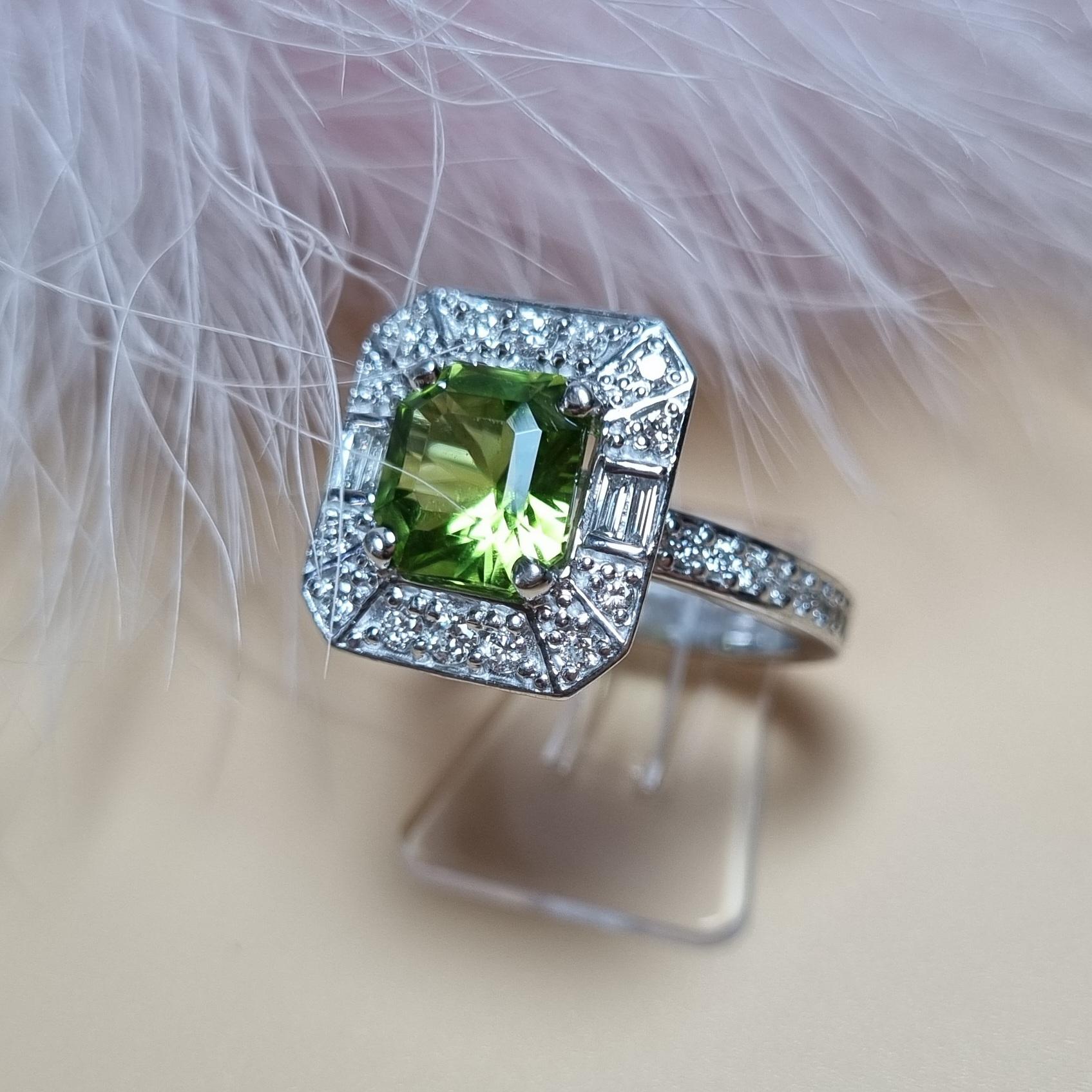 Asscher Cut Certified 2.65 Ct Natural Peridot, Artdeco Inspired Peridot and Diamond Ring For Sale