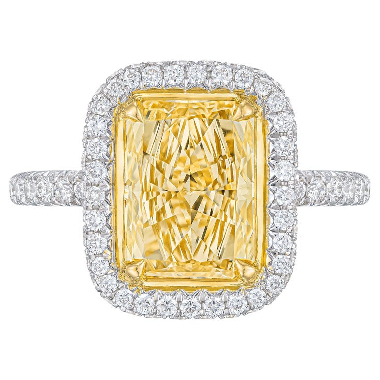 Bague de fiançailles fantaisie en diamant jaune radiant certifié