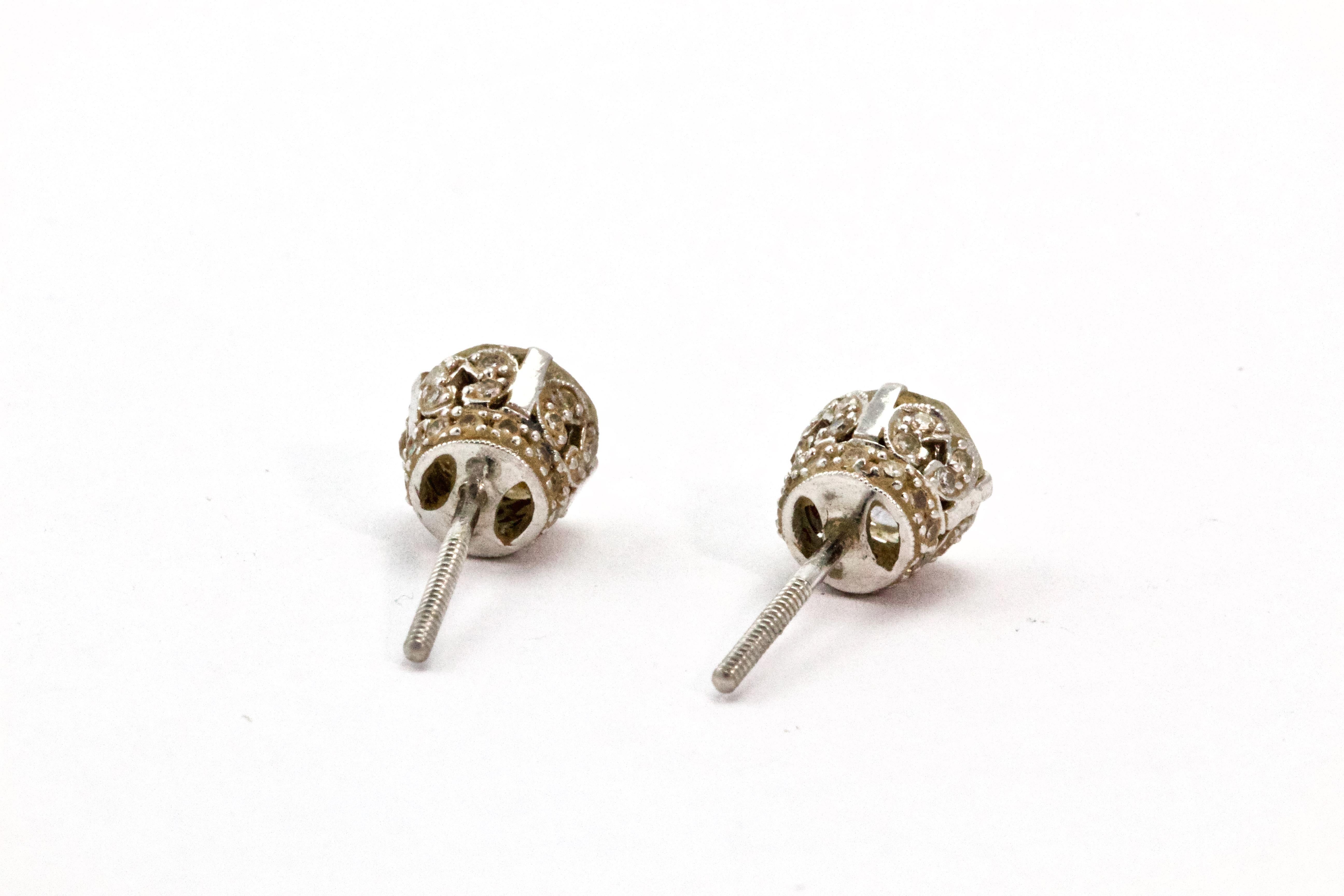 Old European Cut Certified 2.67 Carat Platinum Art Deco OEC Diamond Stud Screw Back Earrings