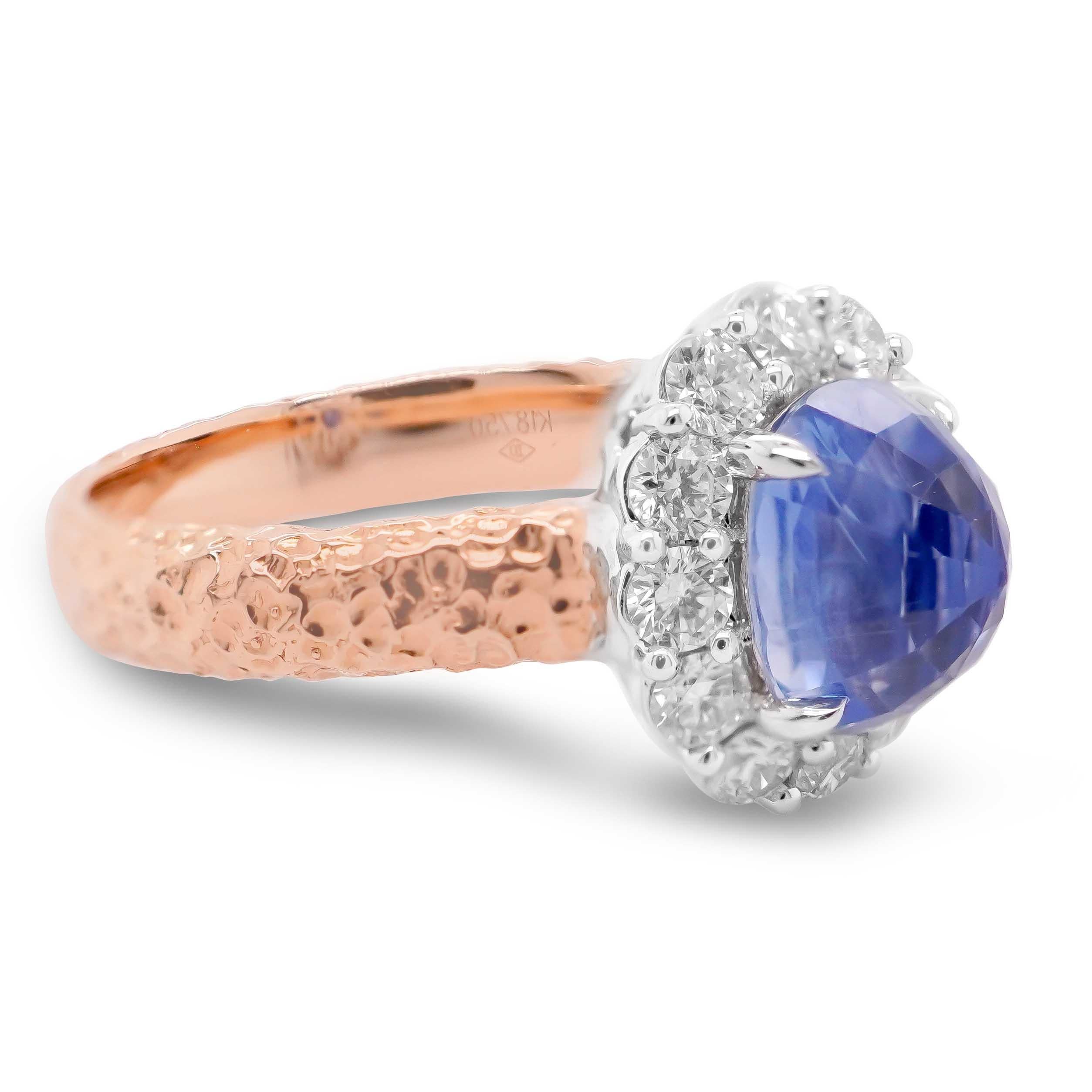 Art Nouveau Certified 2.68 Carat Sapphire Set Inverted 18K Rose Gold Designer Ring For Sale