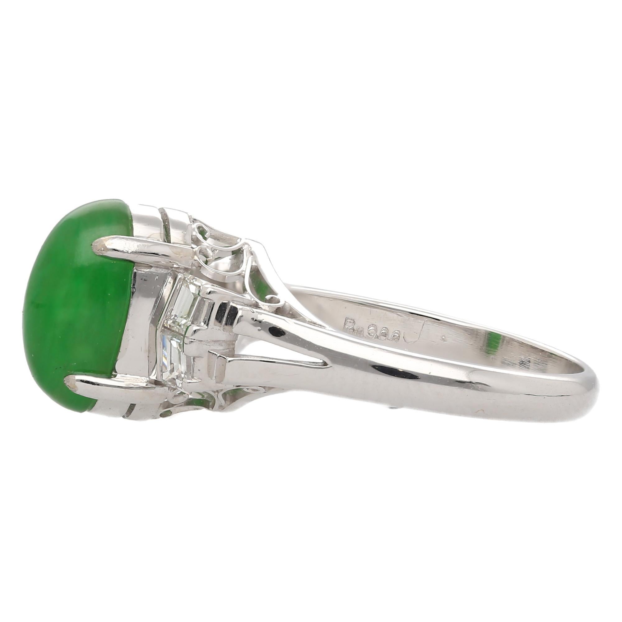 Women's Certified 2.69 Carat Oval Bright Green Untreated A Jadeite Jade Platinum Ring For Sale
