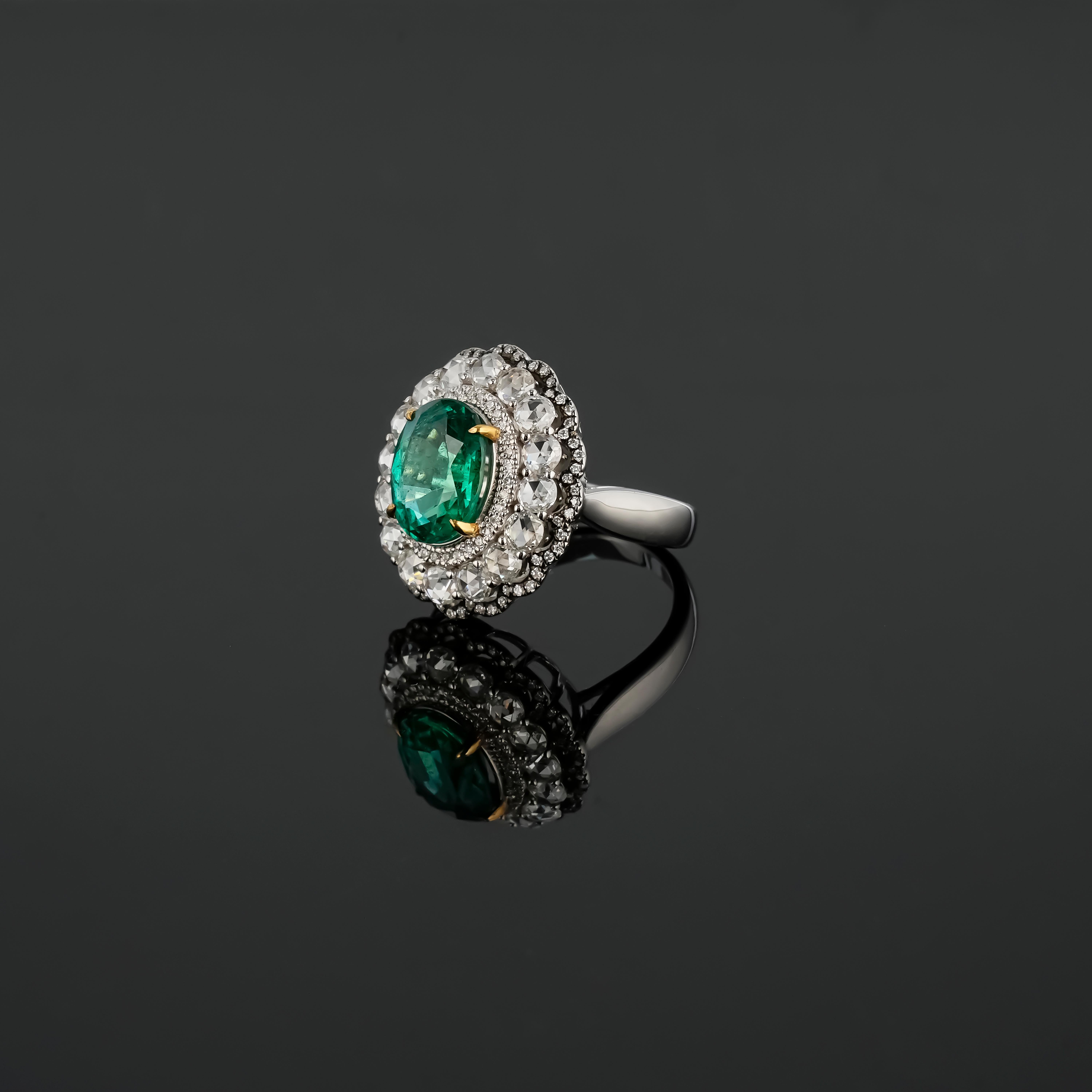 Modern Certified 2.70 carat Emerald and Diamond Cocktail Ring For Sale