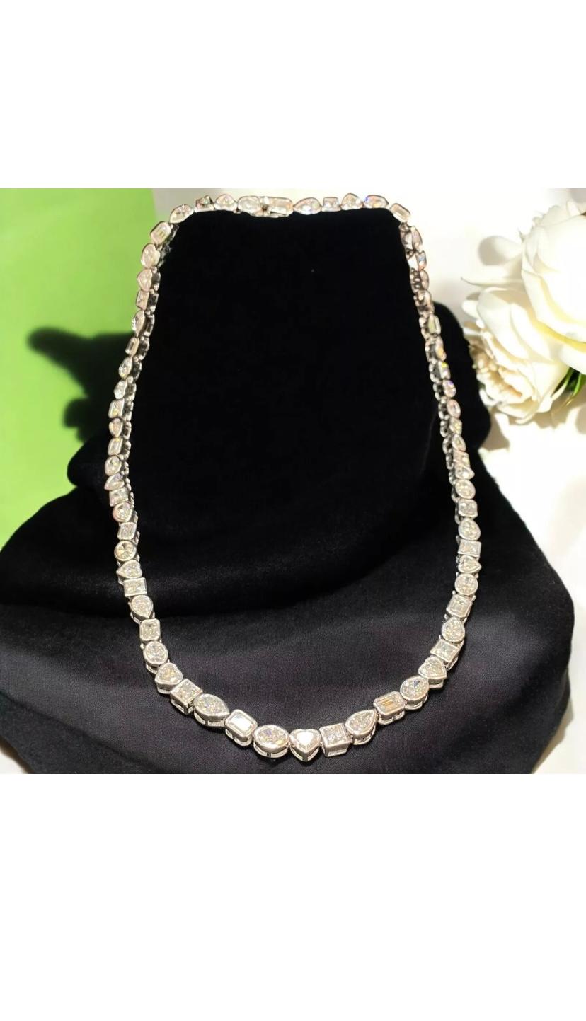 Certified  27.00 Carats Natural Diamonds Gold Tennis Necklace For Sale 2