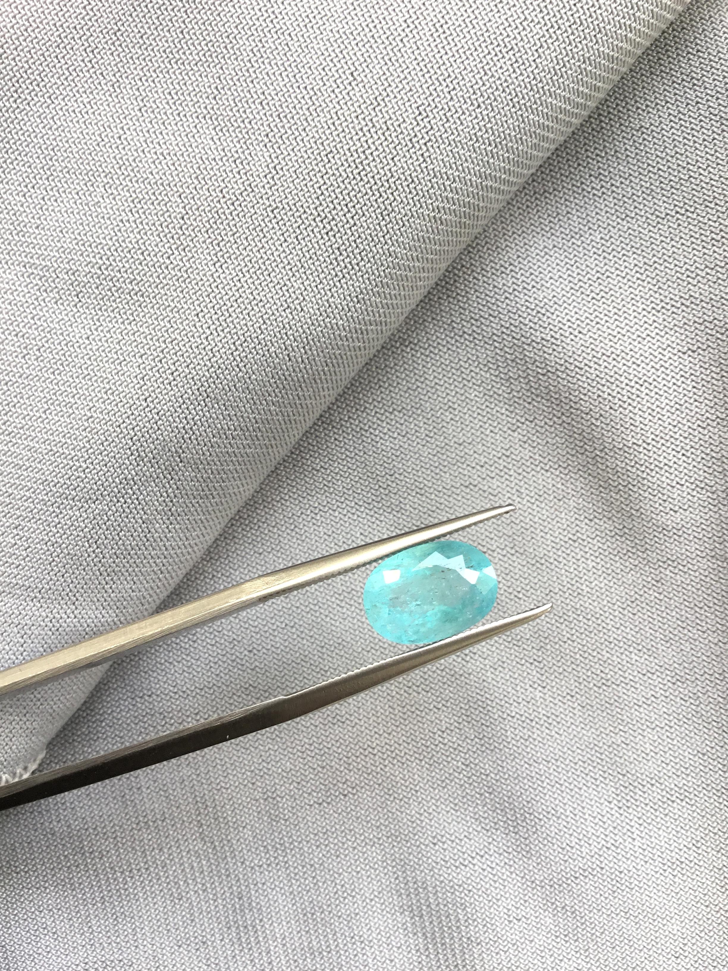 Exceptional 2.71 Carats Paraiba Tourmaline Oval Cut Stone for Fine Jewelry