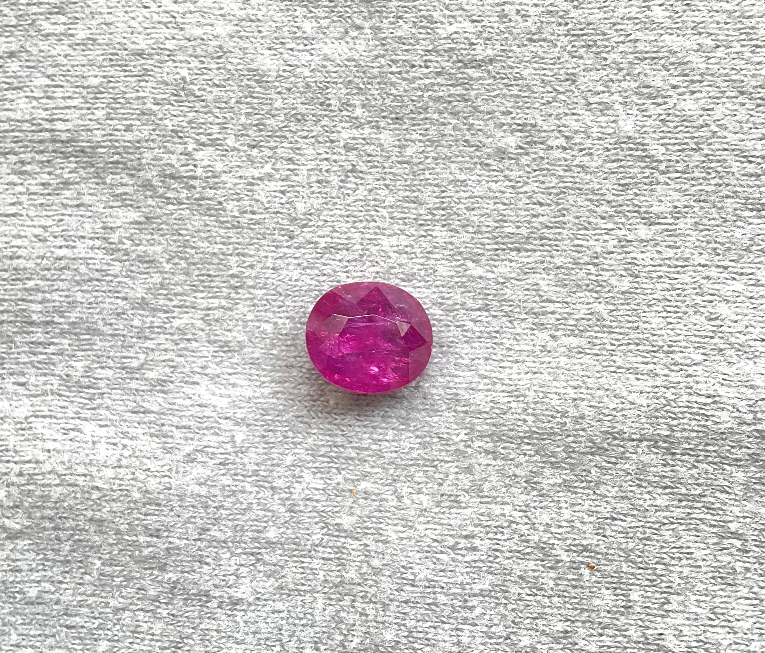Art Deco Certified 2.73 Carats Mozambique Ruby Oval Faceted Cutstone No Heat Natural Gem For Sale
