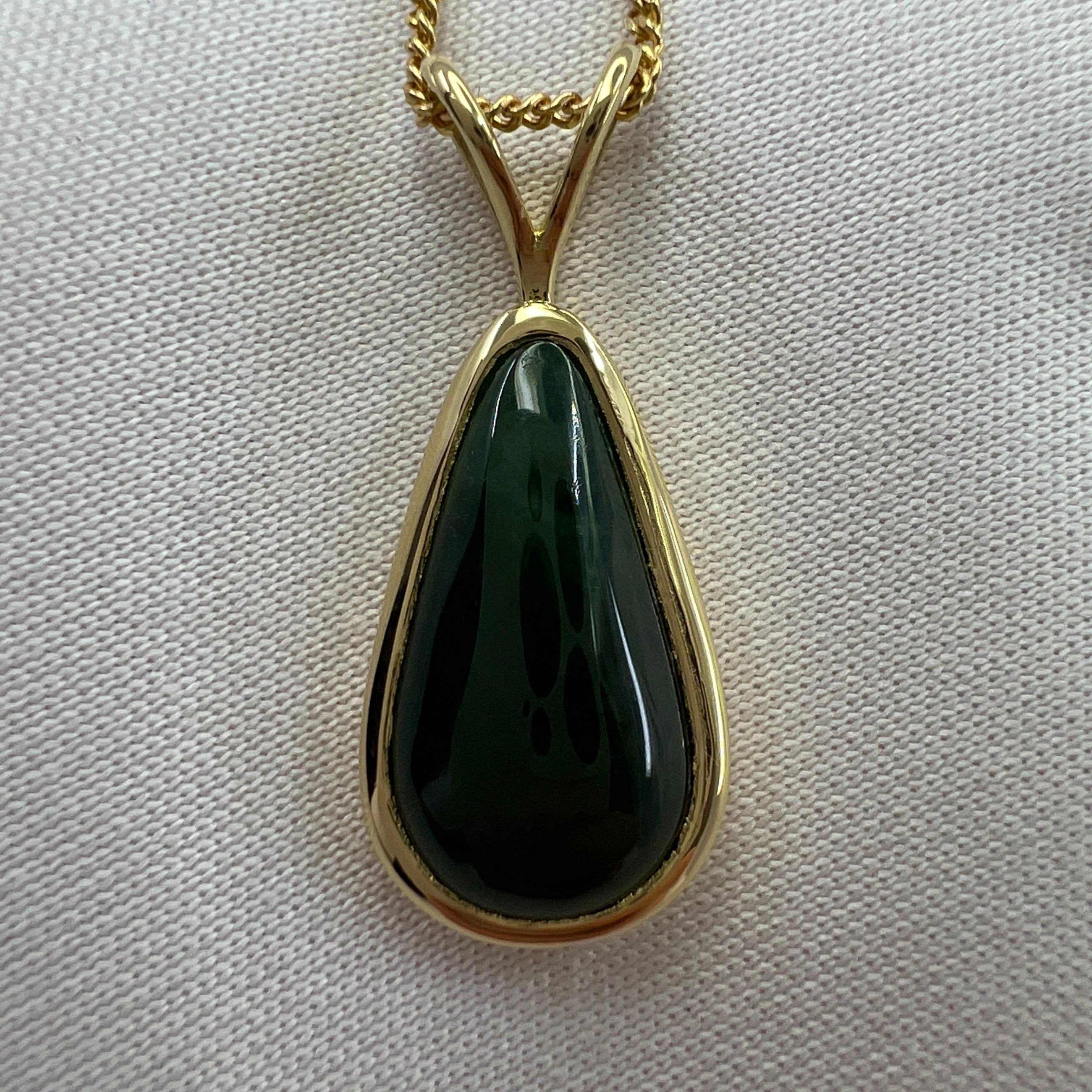 Pendentif en or 18 carats avec jade vert poire non traité de 2,76 carats et jadéite de couleur A Neuf - En vente à Birmingham, GB