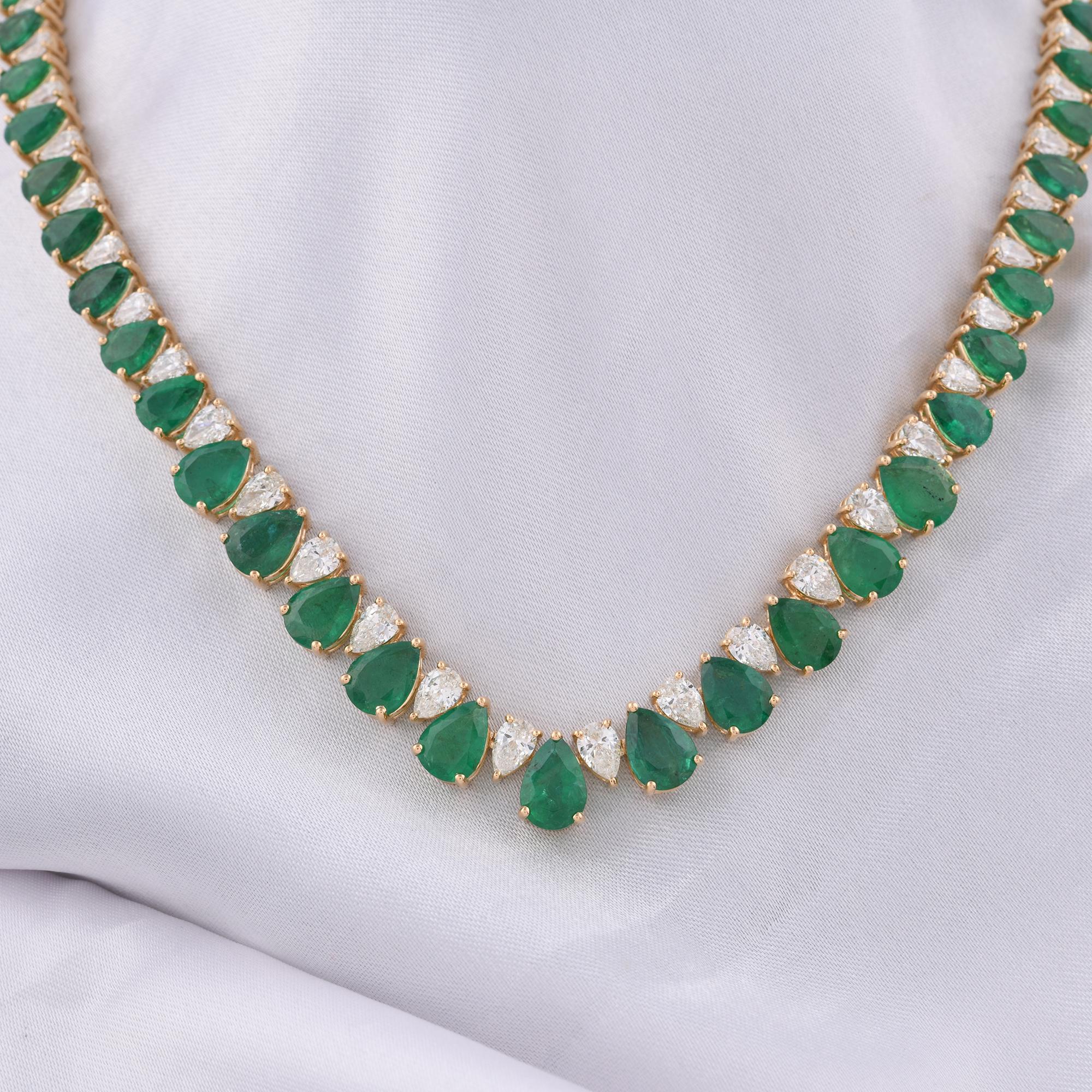 Certificado 27.64 TCW Esmeralda Pera Diamante Tenis Collar 18 Kilates Oro Amarillo en venta 1