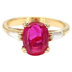 Certified 2.79 Carat Unheated Burmese Ruby and Diamond Ring 18K Gold
