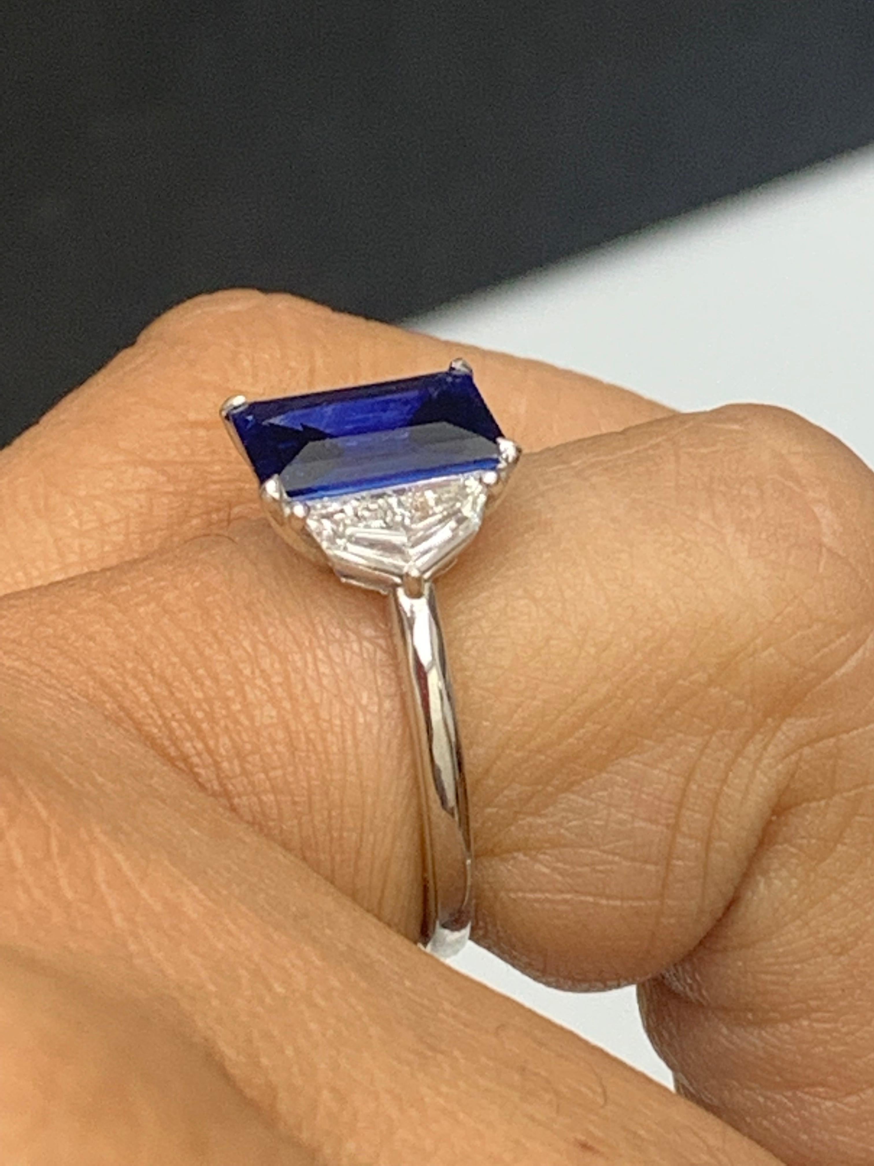 Certified 2.84 Carat Emerald Cut Sapphire & Diamond Engagement Ring in Platinum In New Condition For Sale In NEW YORK, NY