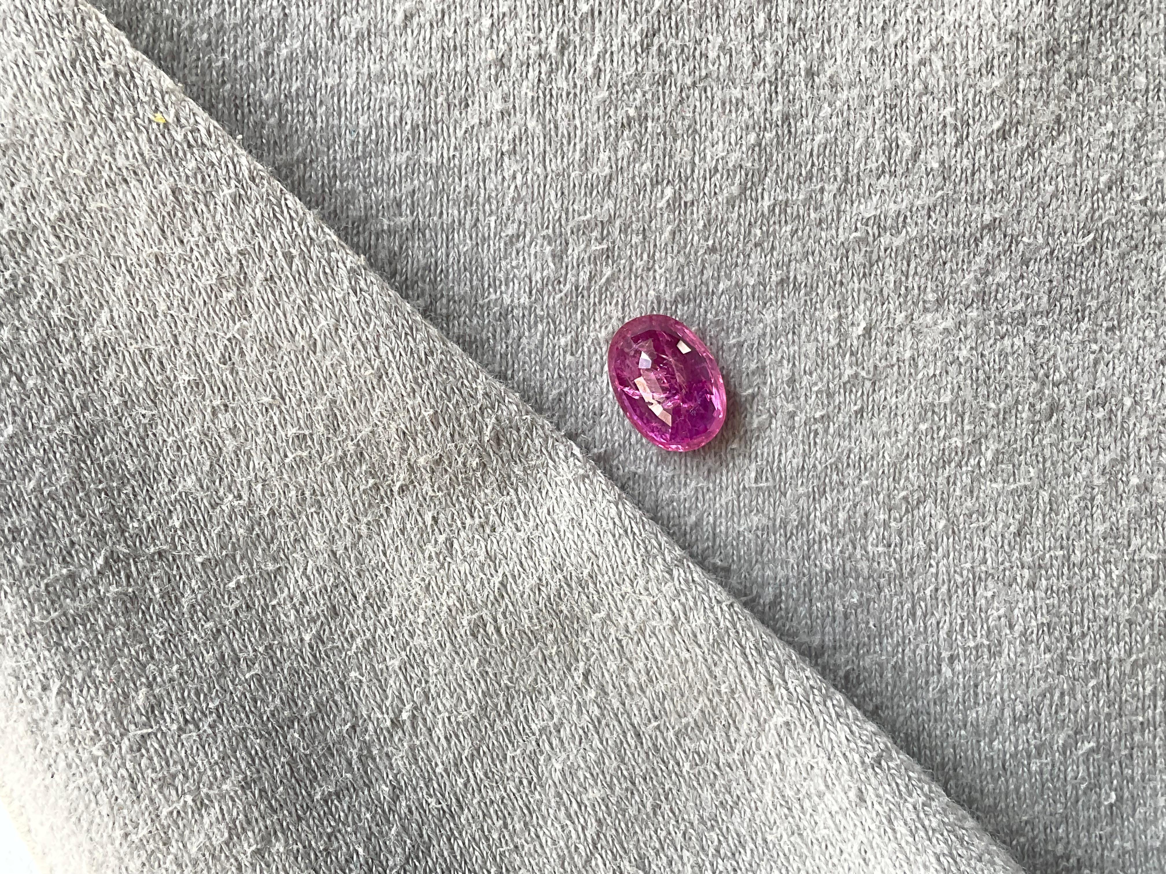 Art Deco Certified 2.84 Carats Mozambique Ruby Oval Faceted Cutstone No Heat Natural Gem For Sale
