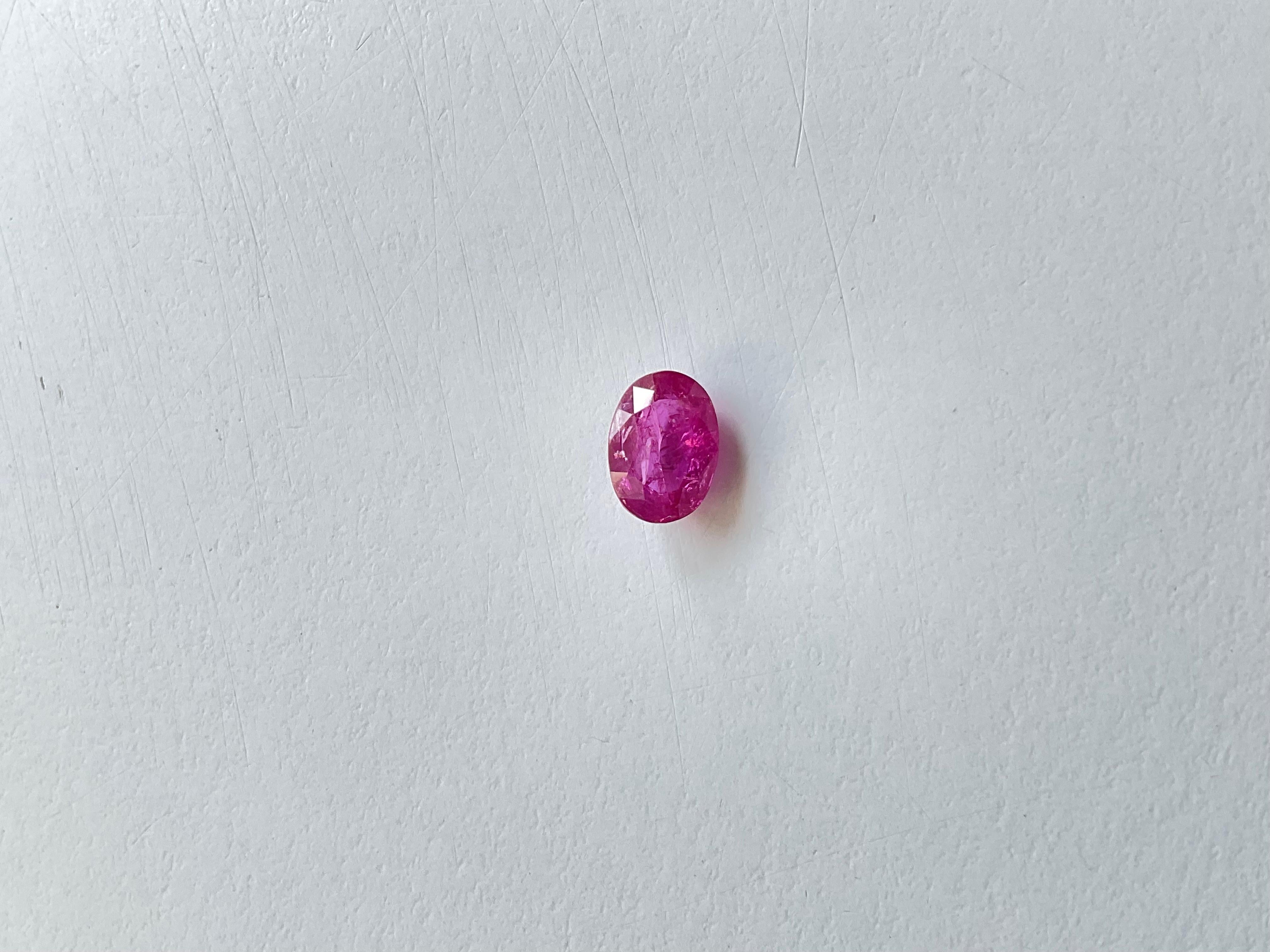 Certified 2.84 Carats Mozambique Ruby Oval Faceted Cutstone No Heat Natural Gem For Sale 1