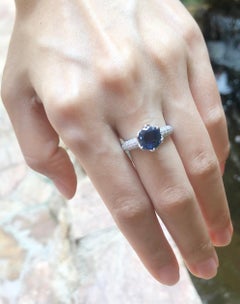 Certified 2cts Blue Sapphire with Diamond Ring in 18K White Gold Settings