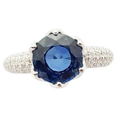Certified 2cts Blue Sapphire with Diamond Ring in 18K White Gold Settings