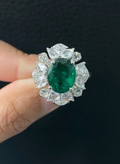 Certified 3 Carat Plus Vivid Green Emerald Cocktail Ring In 18K White Gold