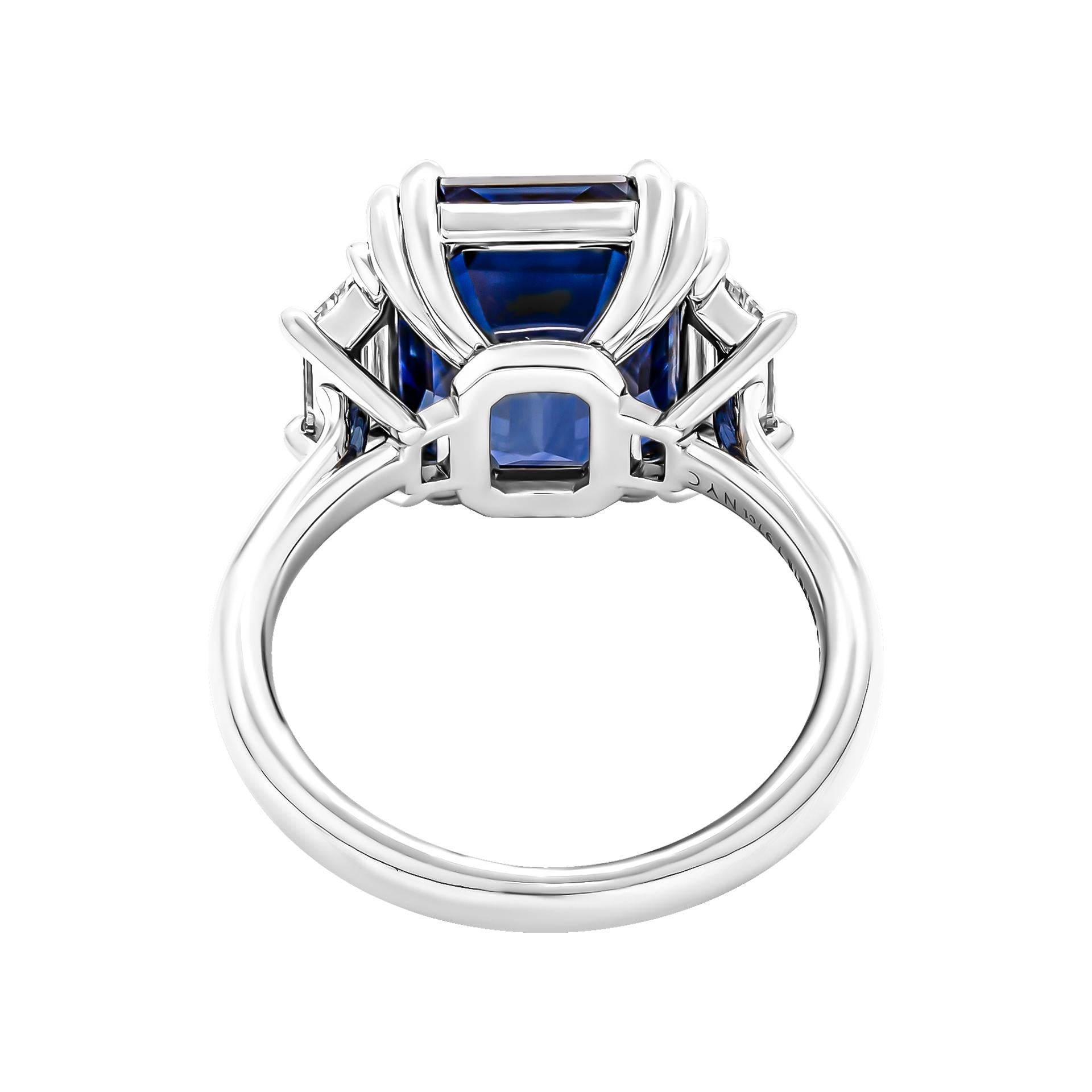 Modern Certified 3 Stone Ring with 7.97ct Emerald Cut Blue Sapphire For Sale