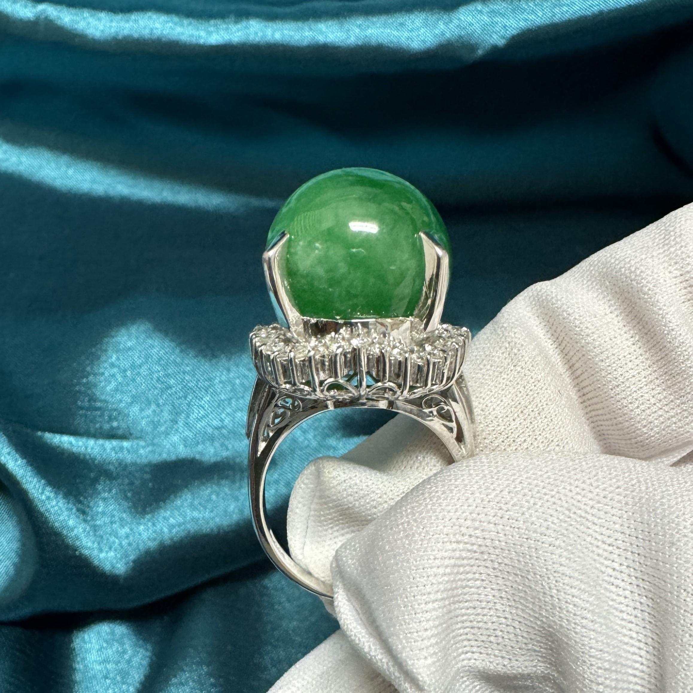 Certified 30 Carat Untreated Jadeite Jade & Diamond Platinum Ring For Sale 4
