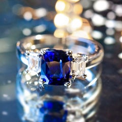 Certified 3.02 Carat No Heat Blue Sapphire & 0.60 Carat VS Diamond Platinum Ring