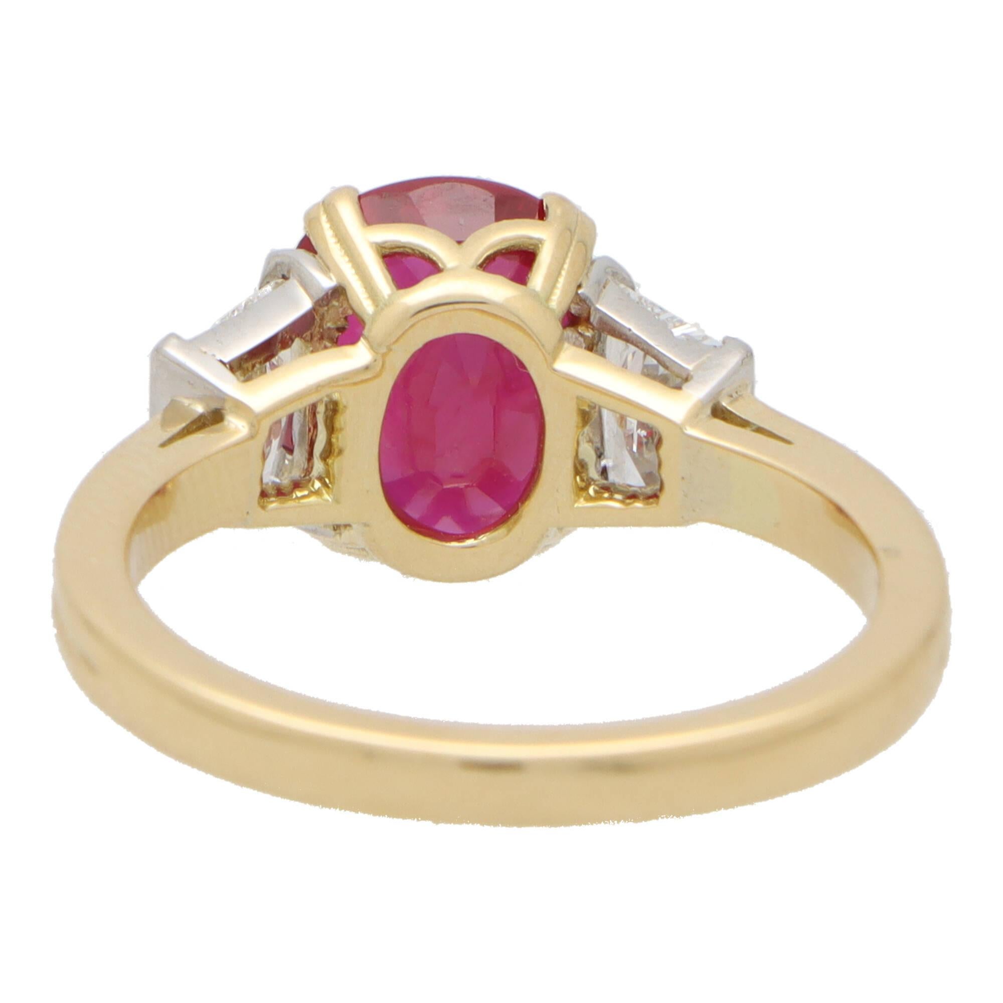  Certified 3.05ct Ruby and Diamond Three Stone Ring Set in 18k Yellow Gold In New Condition In London, GB