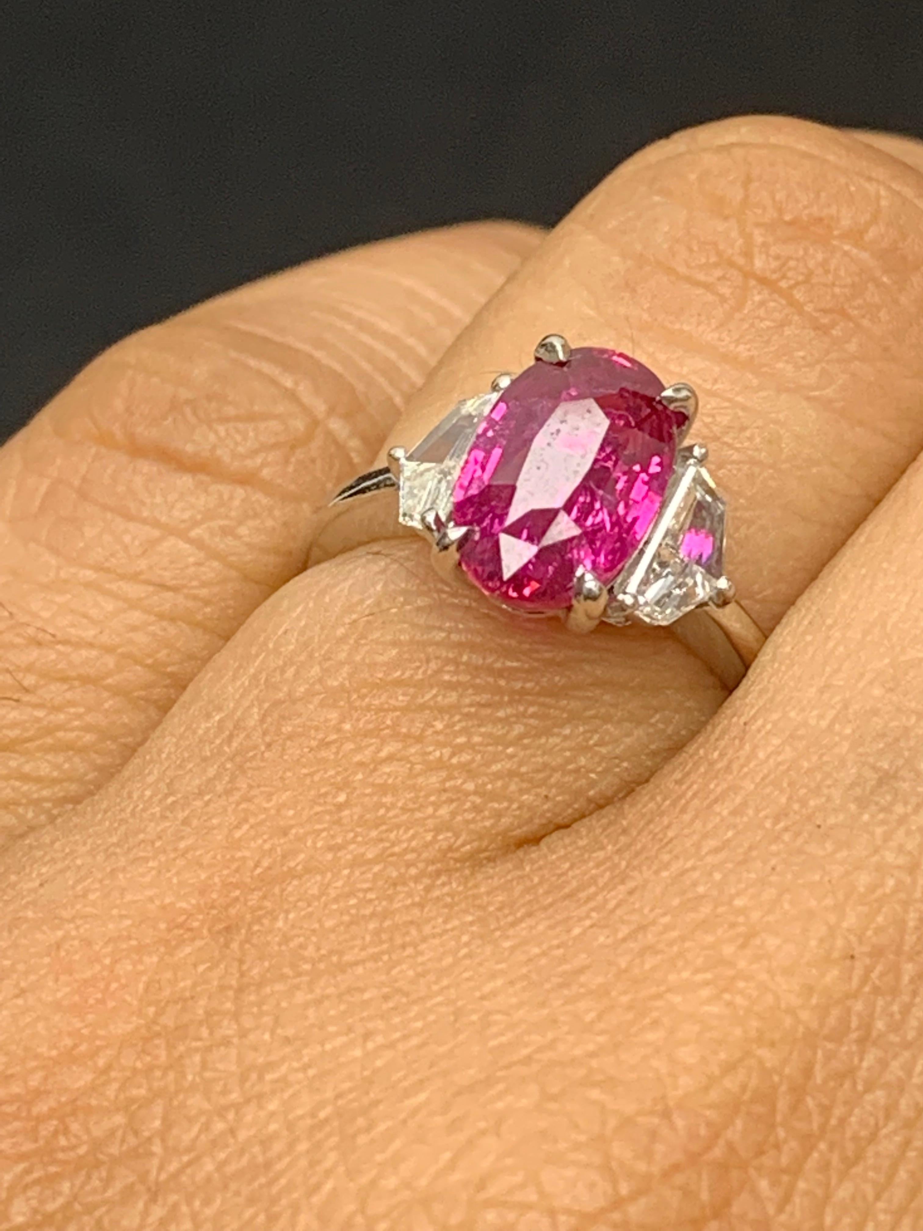 Certified 3.06 Carat Oval Cut Ruby and Diamond Engagement Ring in Platinum For Sale 3