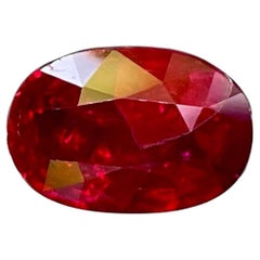 Certified 3.09 carats Red Ruby Stone Oval Cut Natural Mozambique's Gemstone