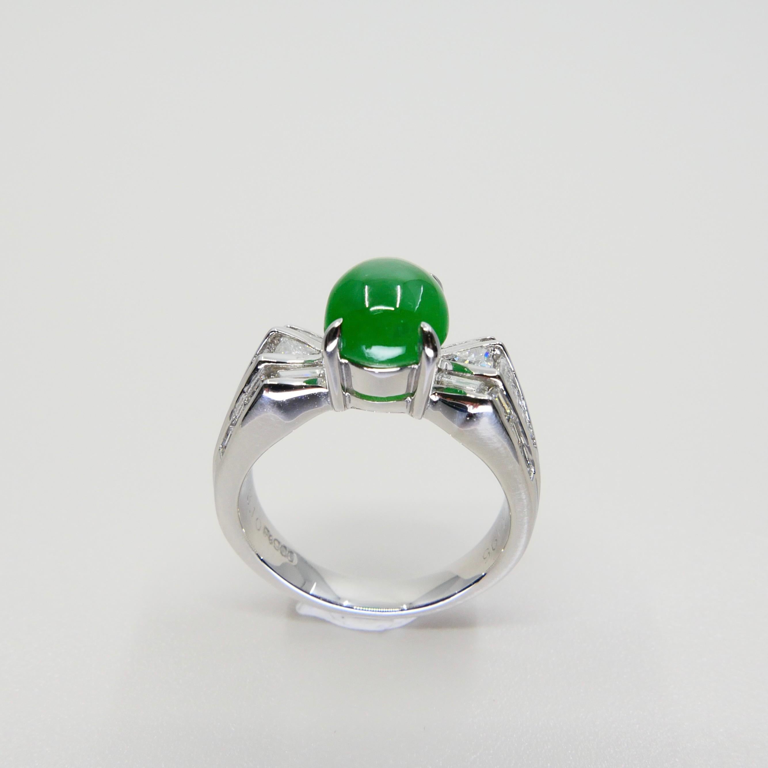 Certified 3.10 Carat Jade & Diamond Cocktail Ring, Apple Green with High Dome In New Condition In Hong Kong, HK