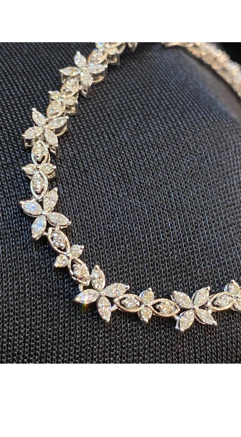 Mixed Cut Certified 3.12 Carats Marquise/Round Shape Diamonds 18K Gold Bracelet For Sale