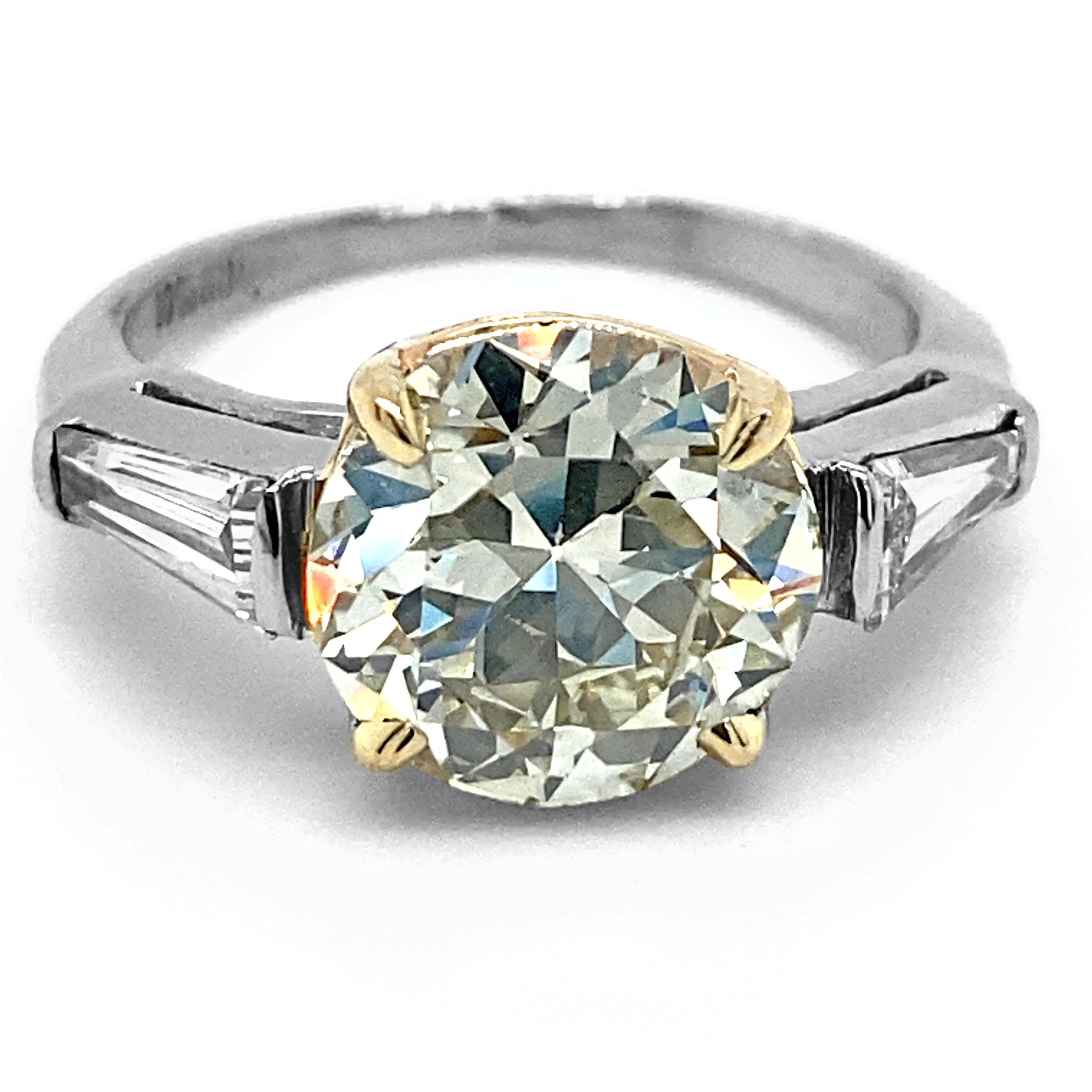 Certified 3.16 Carat Transitional Cut Diamond in Platinum & Gold 3-Stone Ring 4