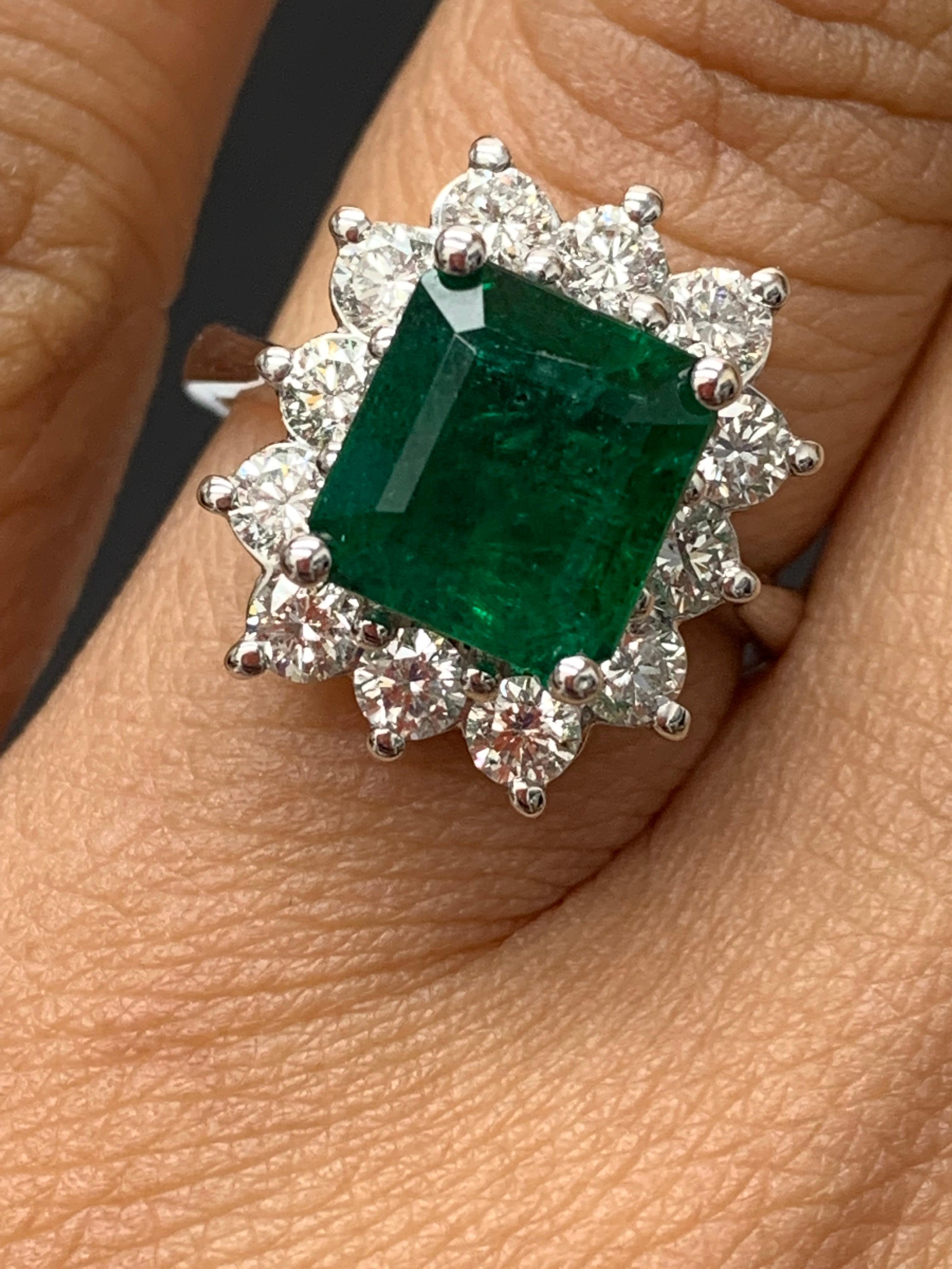 Certified 3.17 Carat Emerald Cut Emerald Diamond Ring in 14K White Gold For Sale 5