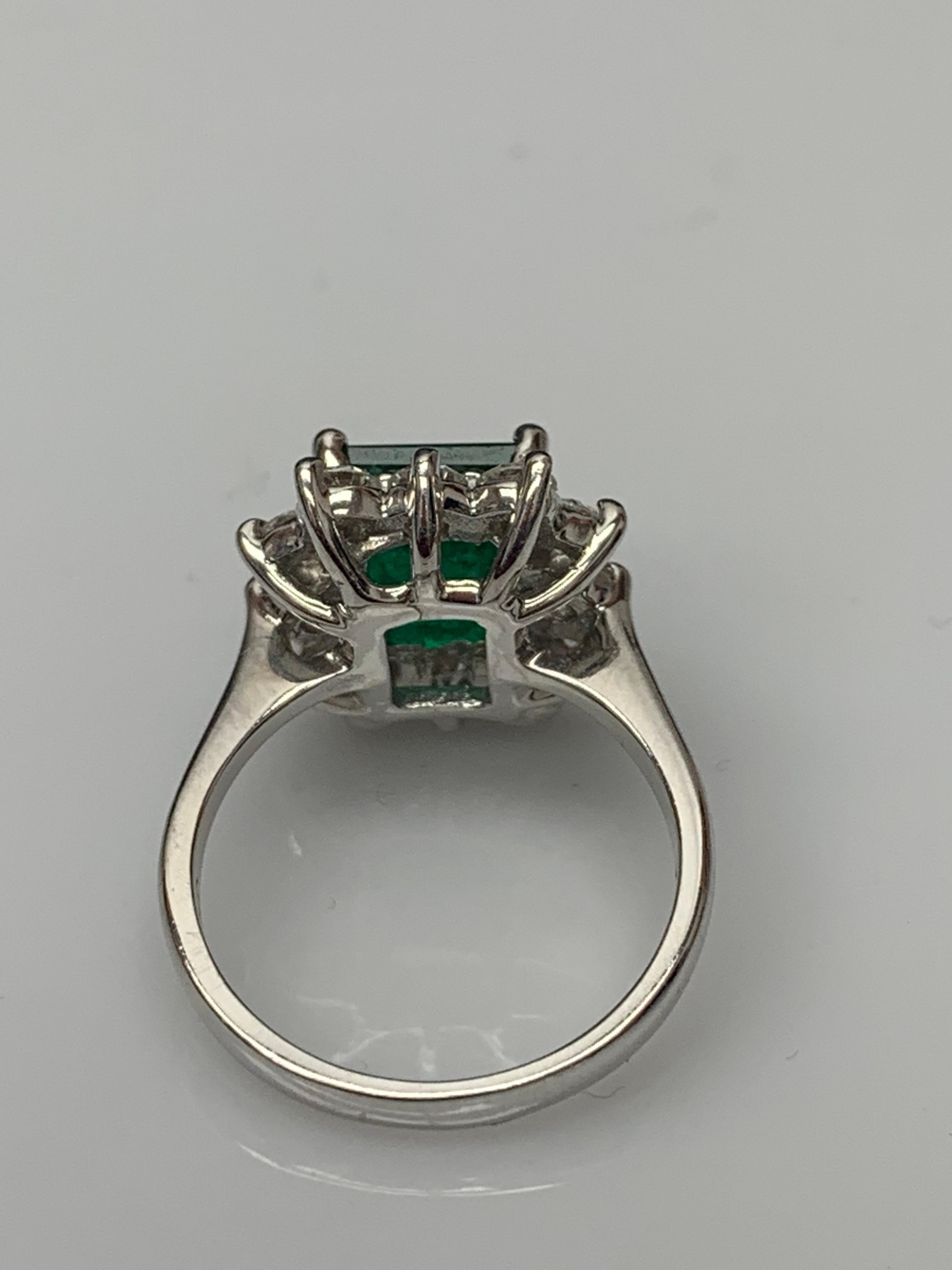 Certified 3.17 Carat Emerald Cut Emerald Diamond Ring in 14K White Gold In New Condition For Sale In NEW YORK, NY